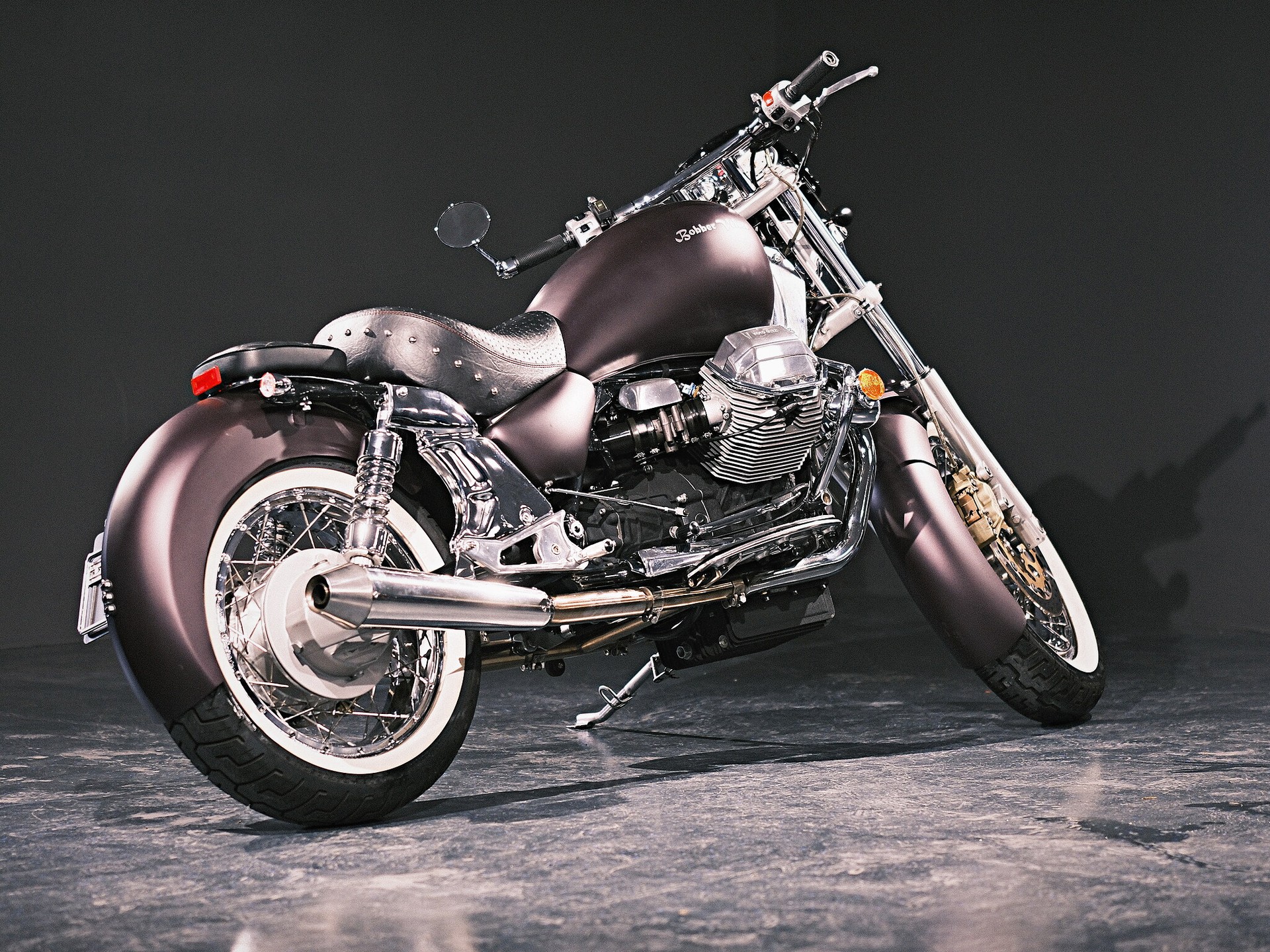 MOTO GUZZI California 1100 EV Bobber Veloce-showroom-element-2