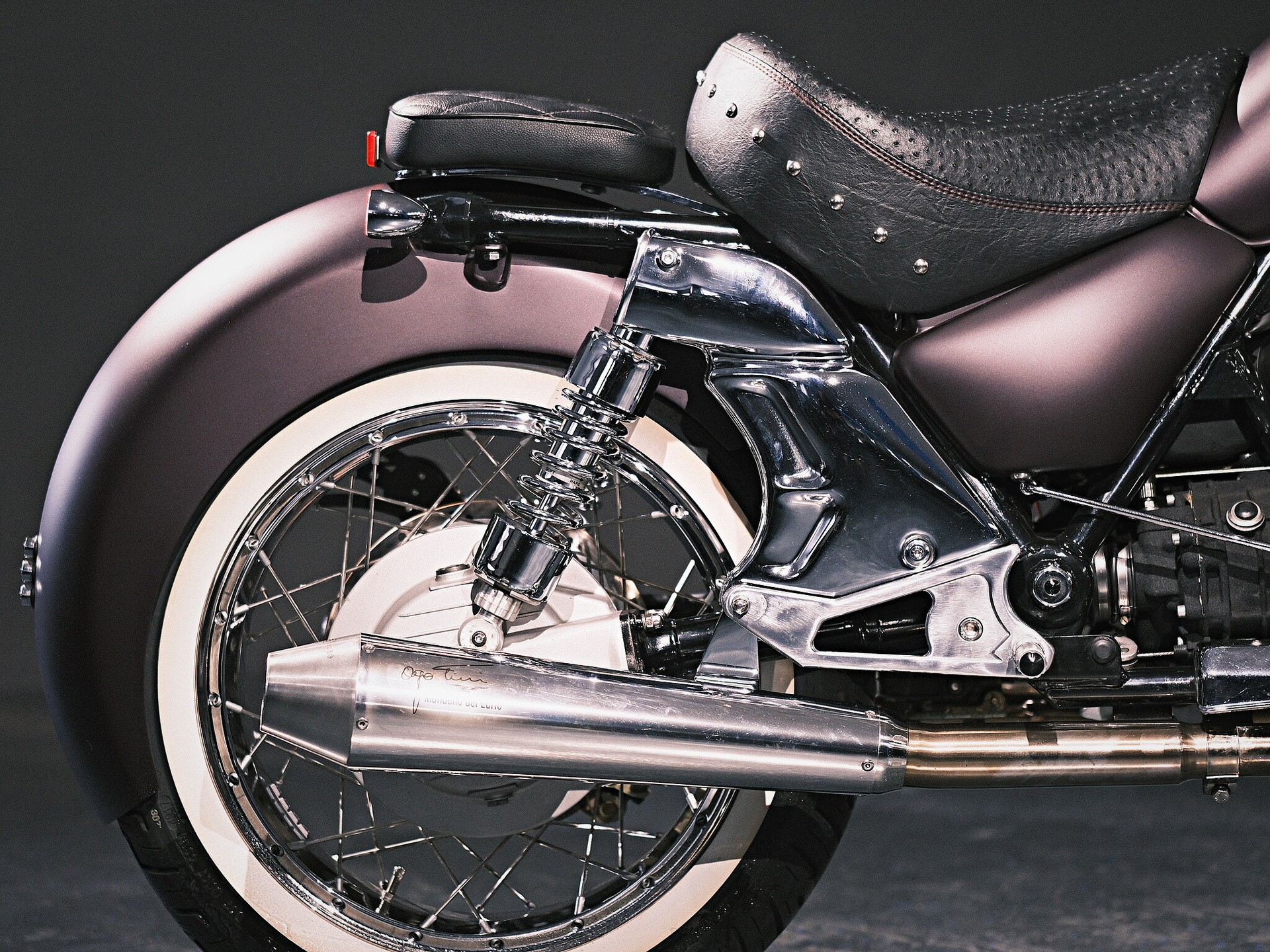 MOTO GUZZI California 1100 EV Bobber Veloce-image-11