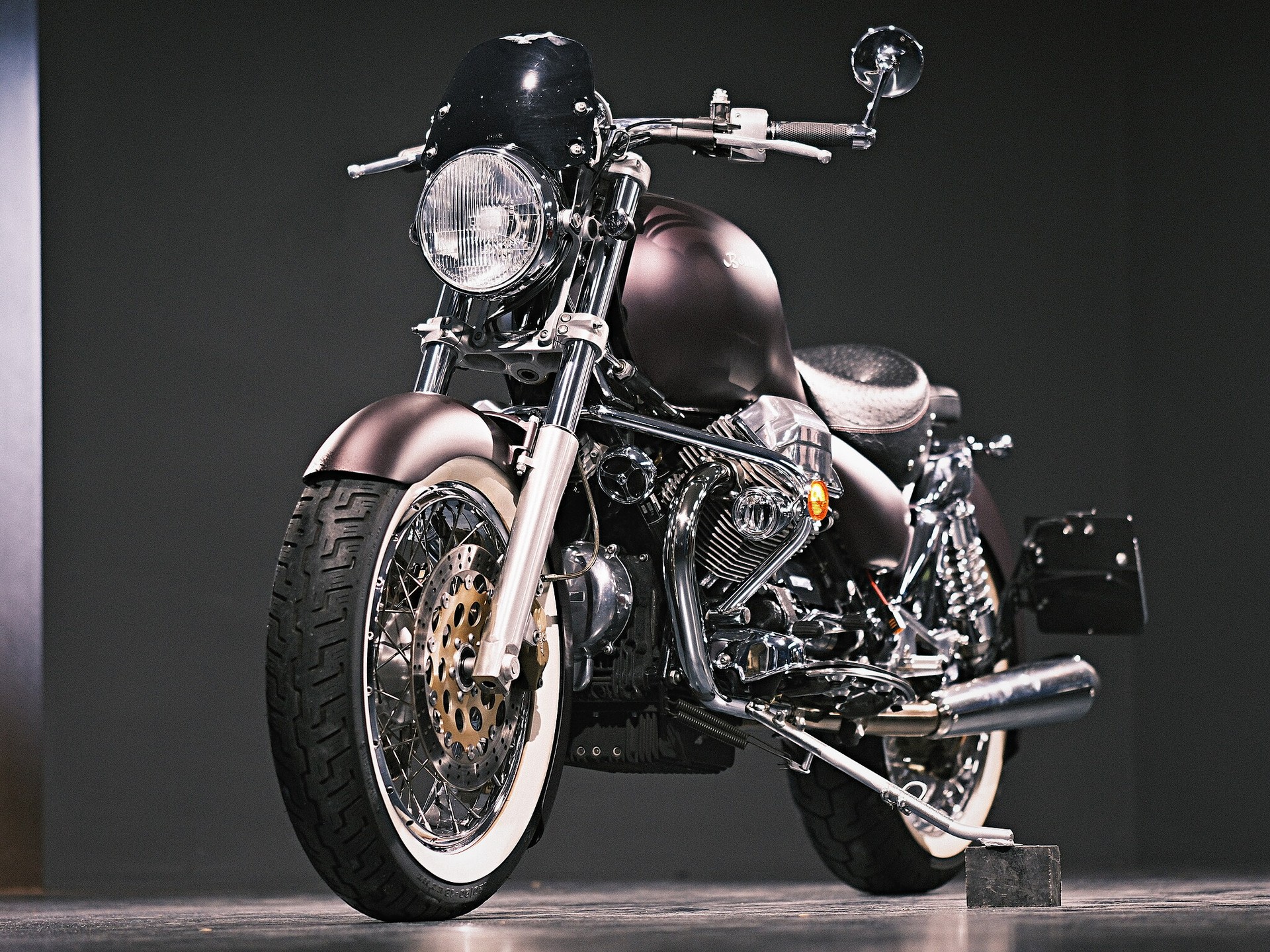 MOTO GUZZI California 1100 EV Bobber Veloce-image-4