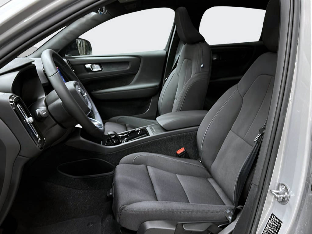 VOLVO C40 P8 Twin Recharge Plus AWD-image-10