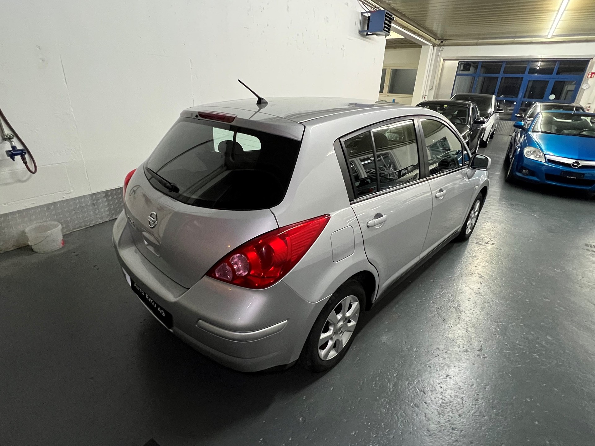NISSAN Tiida 1.8 acenta-image-5