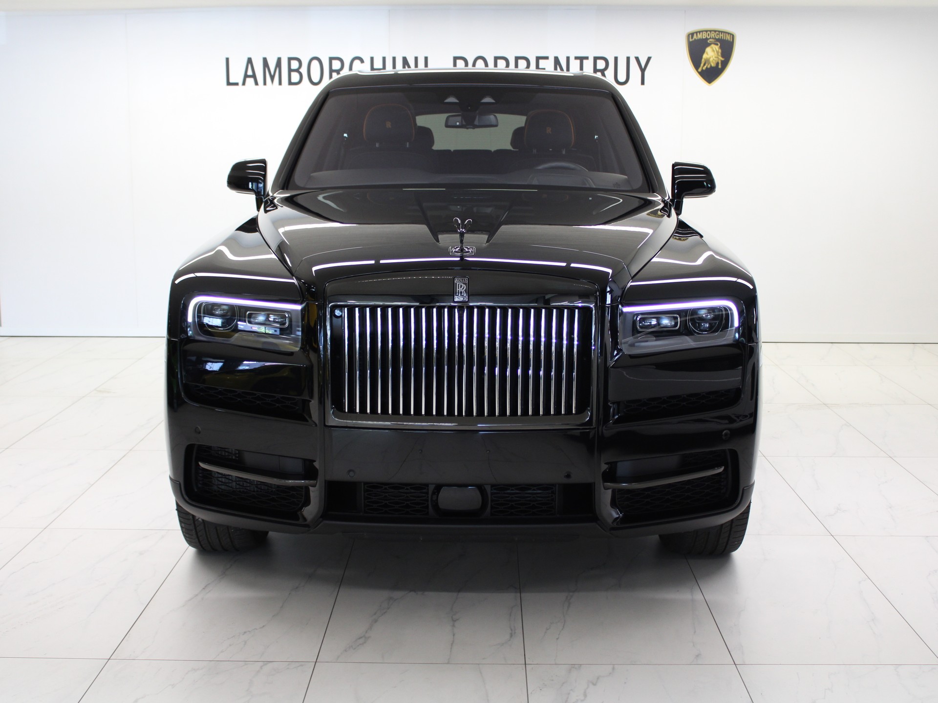 ROLLS-ROYCE Cullinan 6.7 V12 Black Badge-image-4