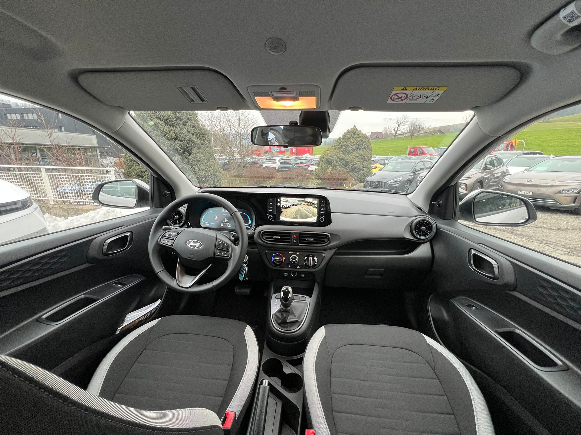 HYUNDAI i10 1.0 Origo Aut.-image-10