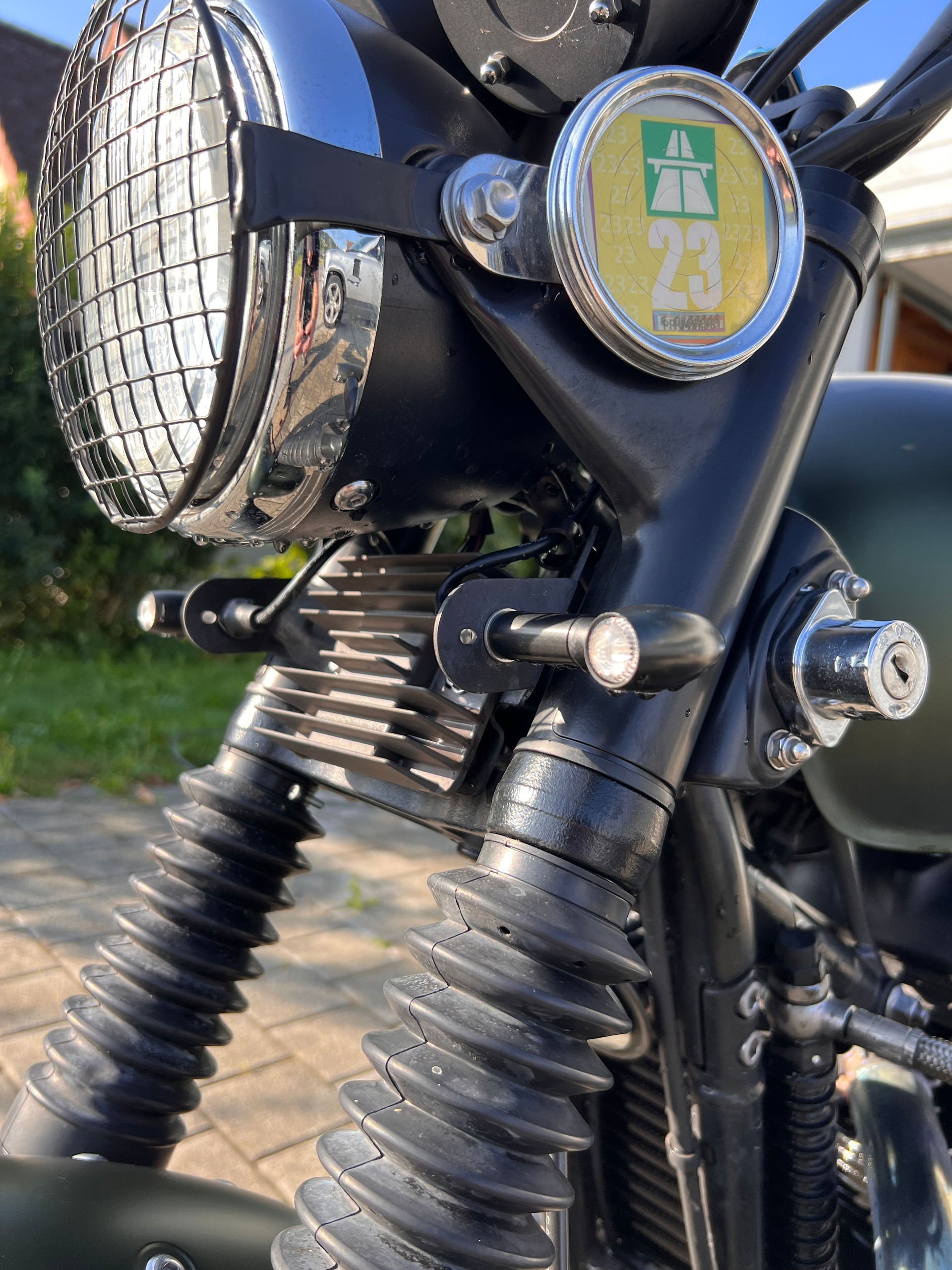TRIUMPH Bonneville T 100 Steve McQueen Limited Edition-image-6