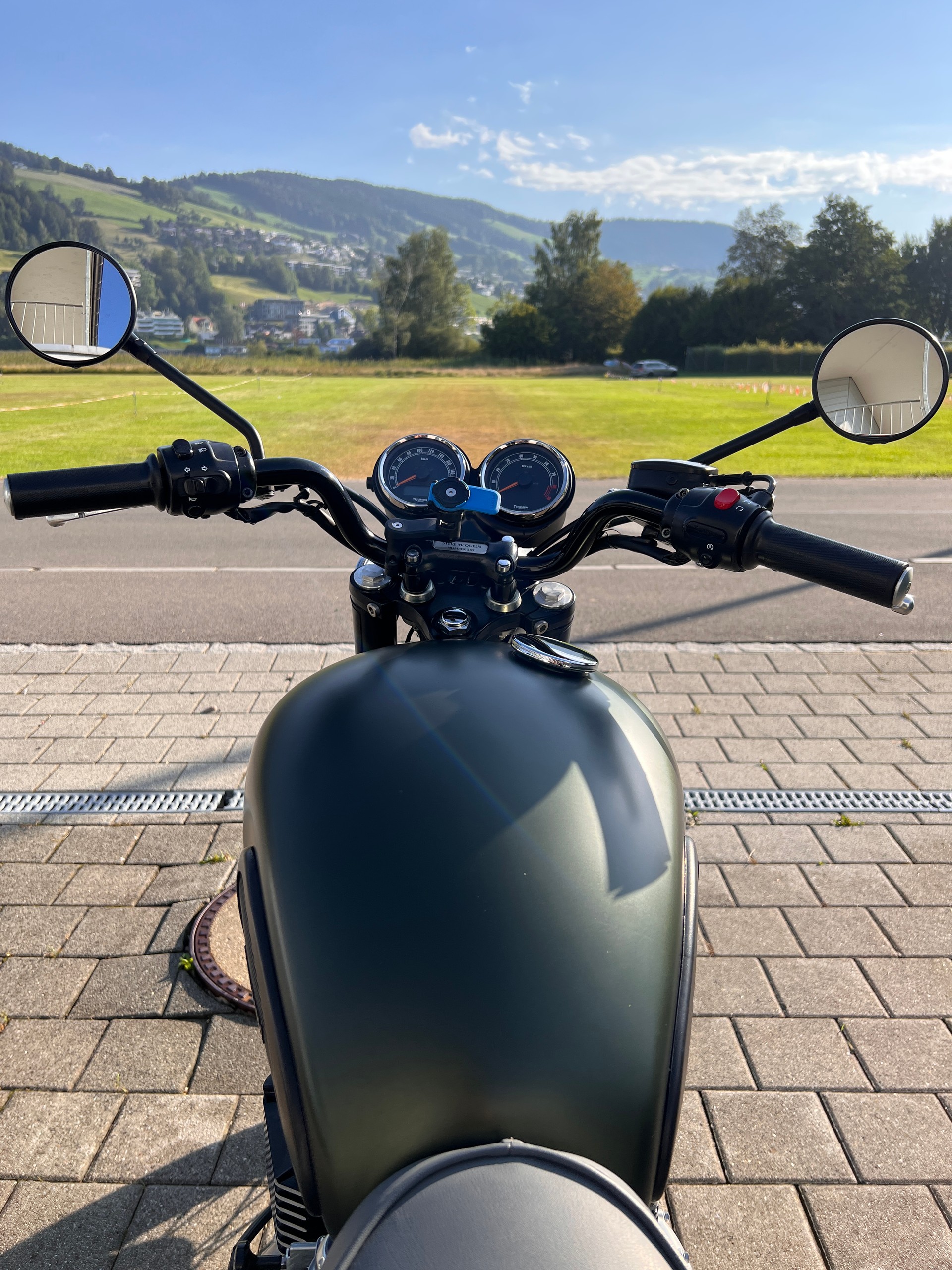 TRIUMPH Bonneville T 100 Steve McQueen Limited Edition-image-3