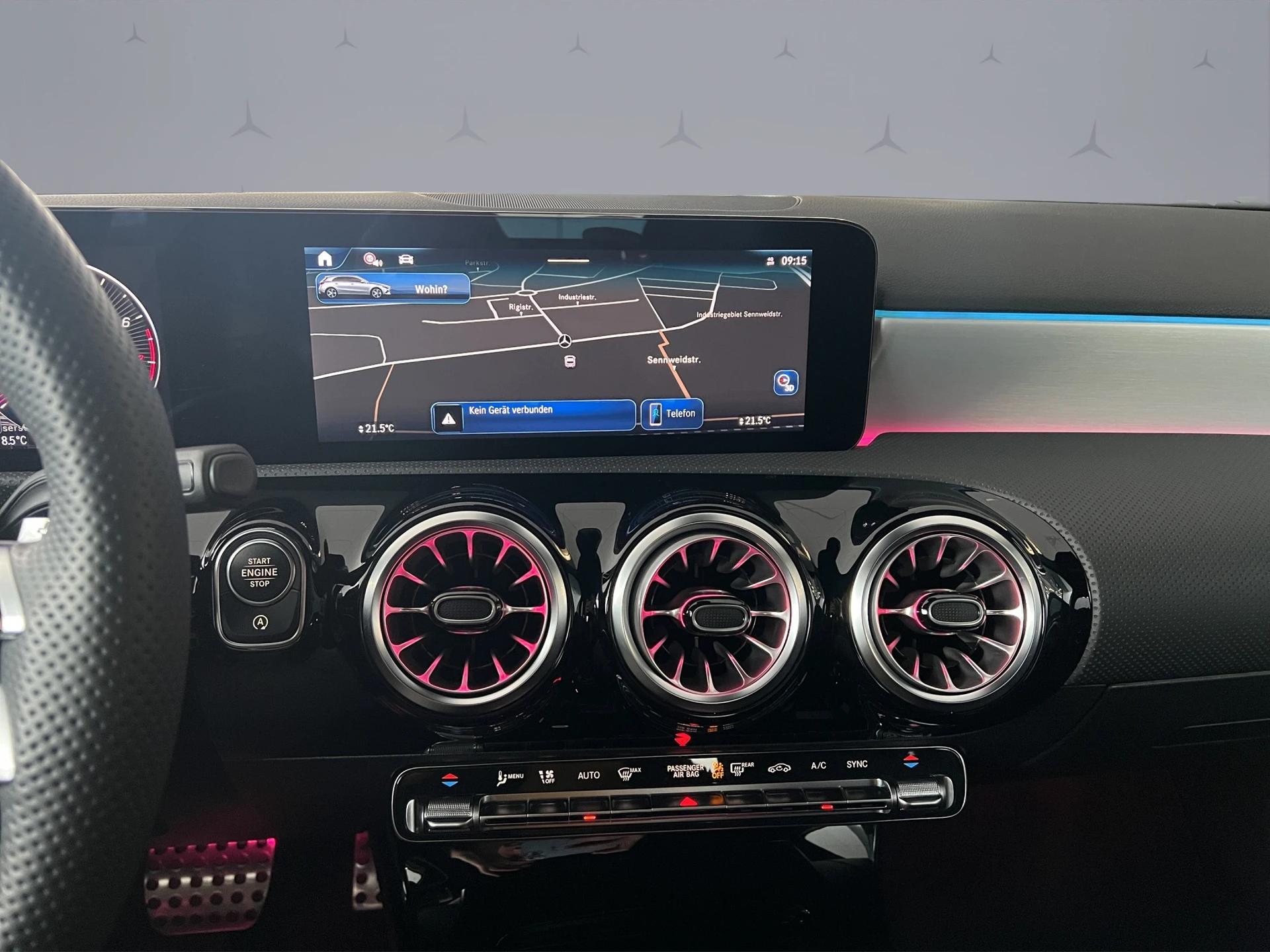 MERCEDES-BENZ A 250 AMG Line 4m-image-11