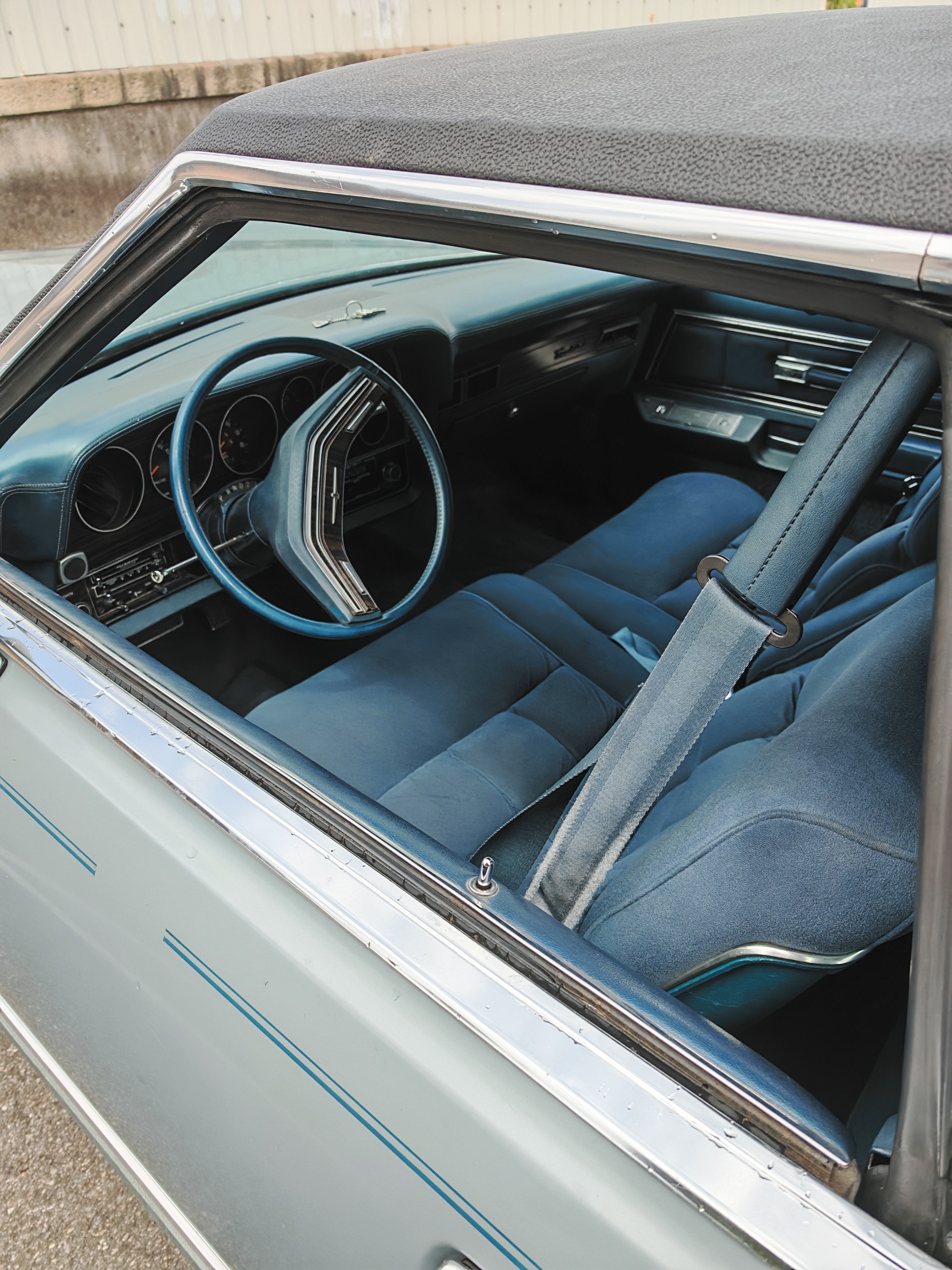 FORD Thunderbird-image-4