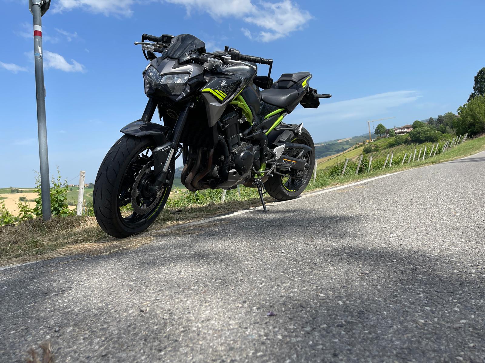 KAWASAKI Z 900-image-0