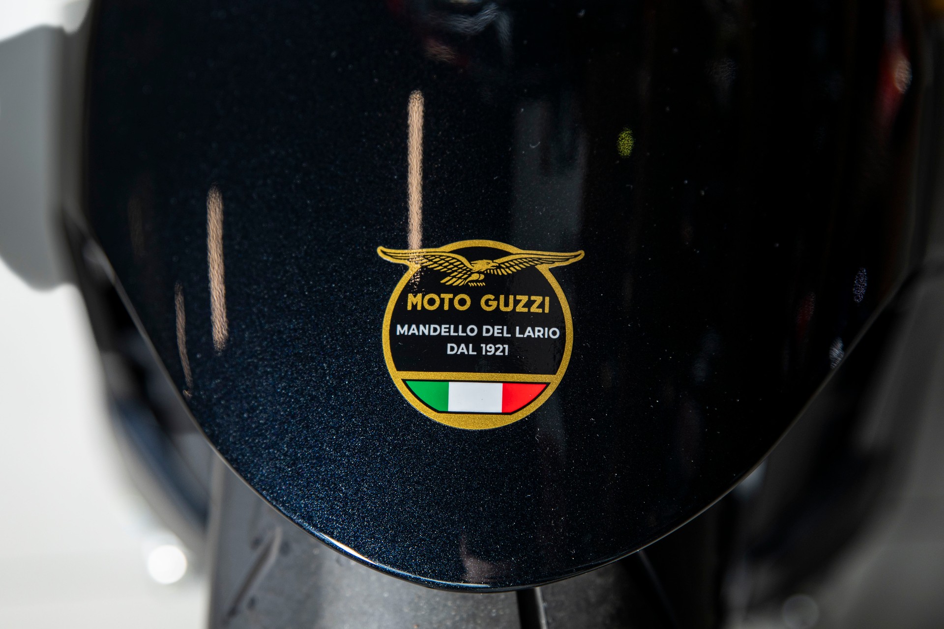 MOTO GUZZI V100-image-8