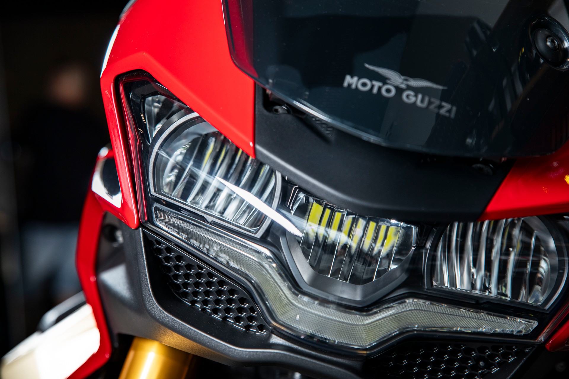 MOTO GUZZI V100-image-9