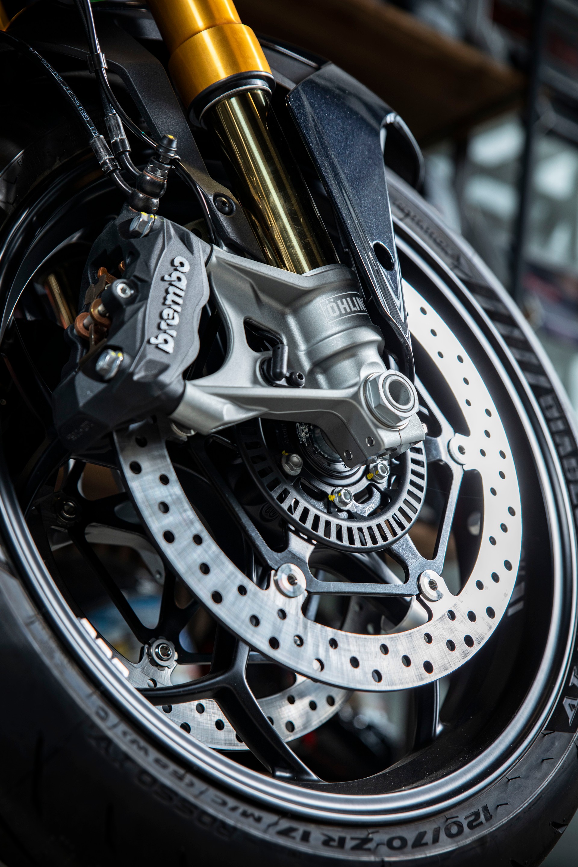 MOTO GUZZI V100-image-11