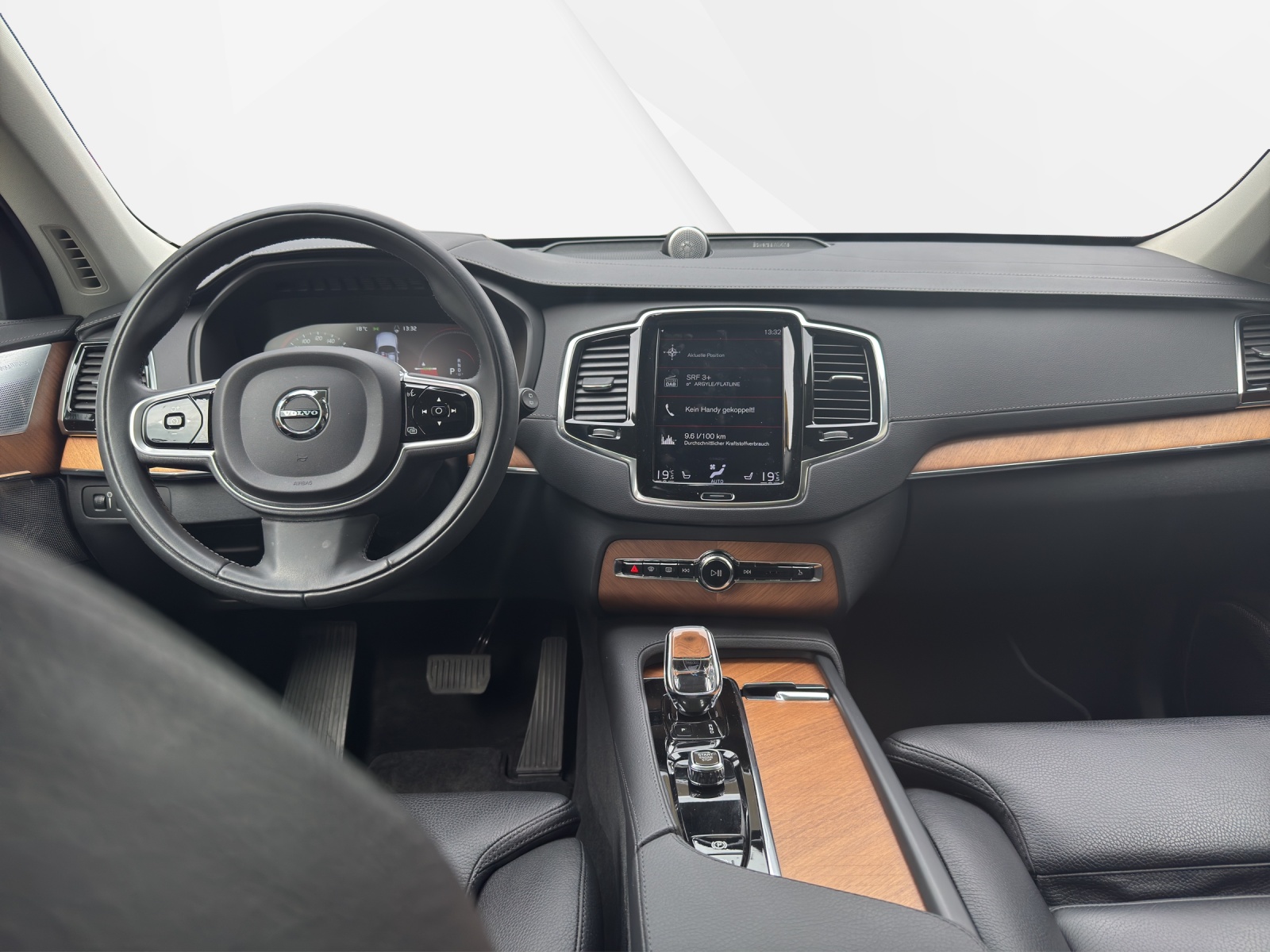 VOLVO XC90 T8 eAWD PluginHybrid Inscription Geartronic-image-9