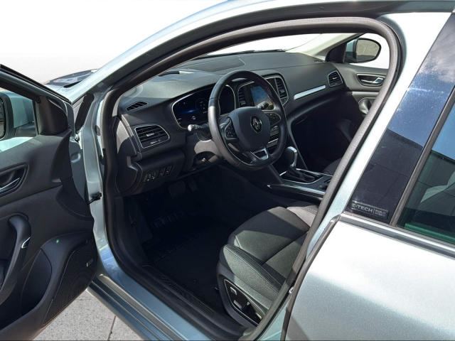 RENAULT Megane Grandtour 1.6 E-Tech Plug-in (Direktimport)-image-8