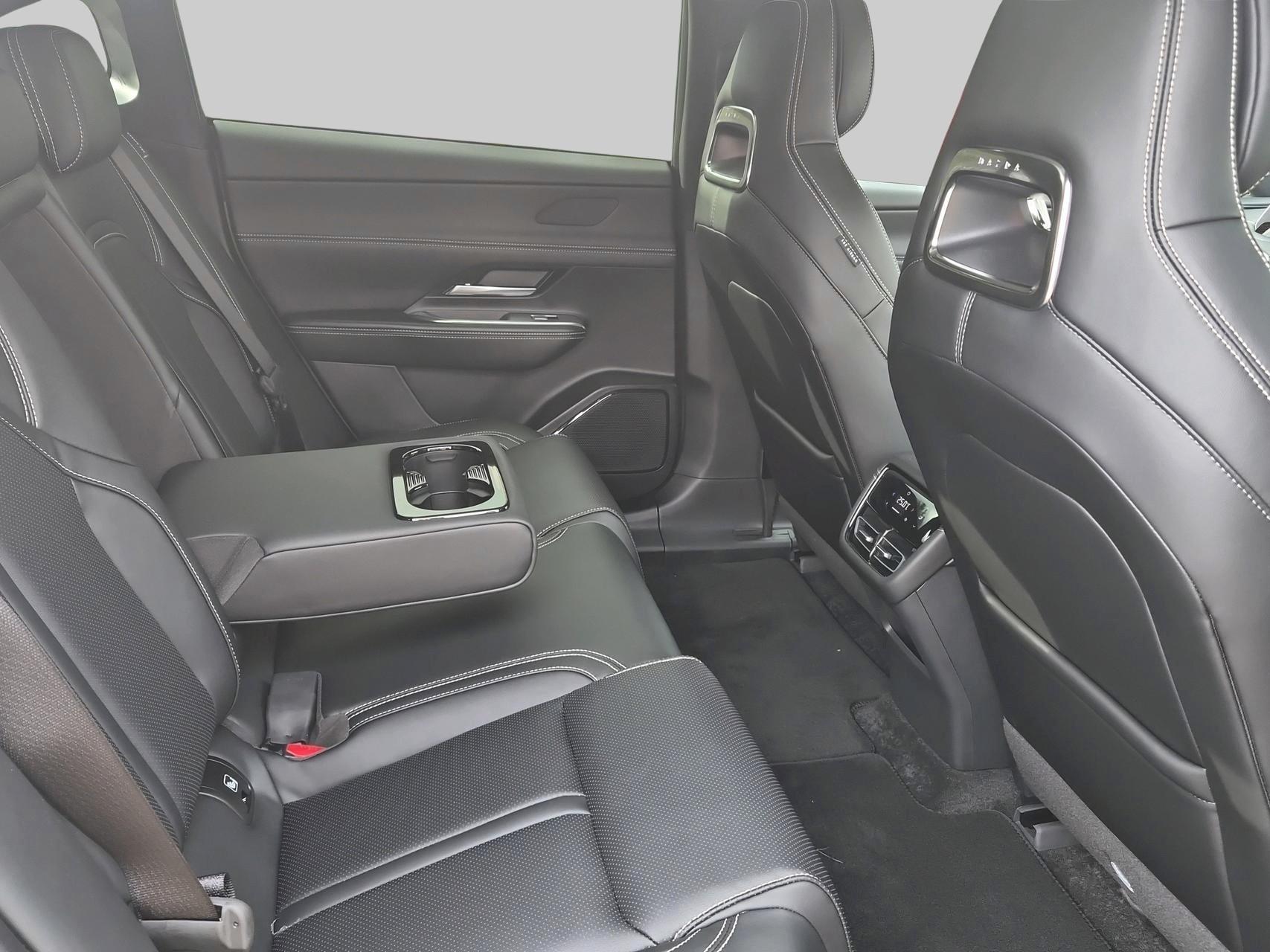 MAZDA 6e 258 69kWh Takumi-image-16