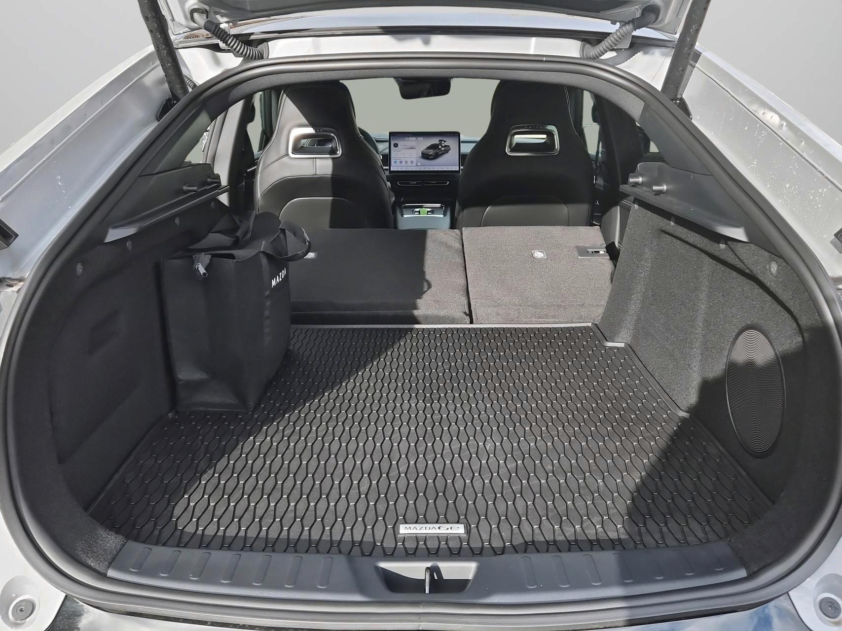 MAZDA 6e 258 69kWh Takumi-image-15