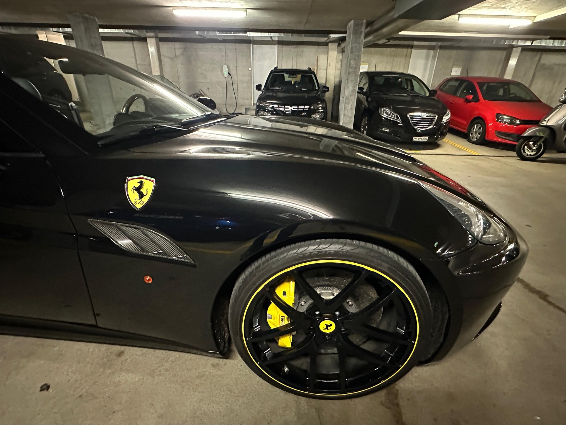 FERRARI California 4.3 V8-image-10