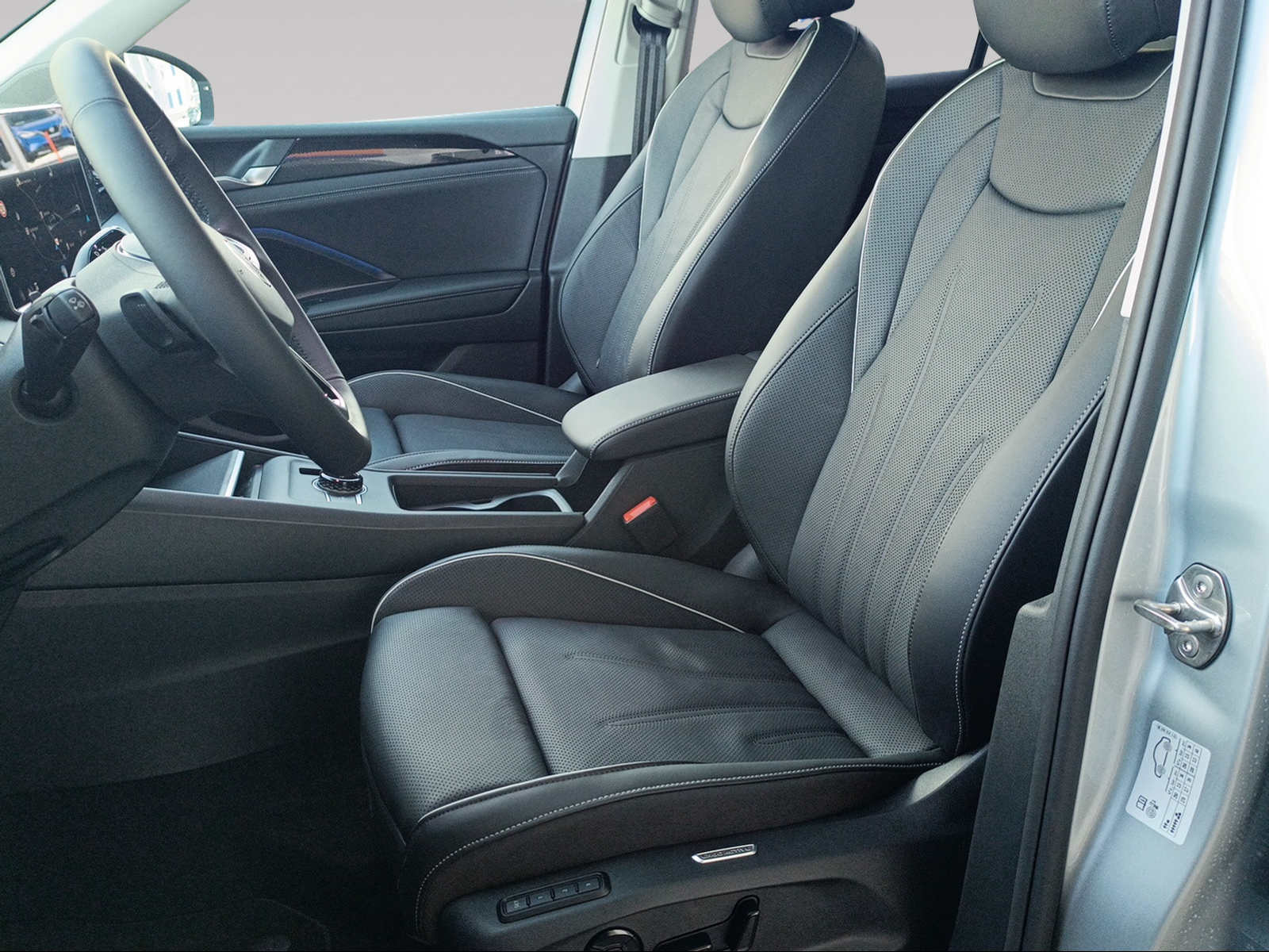 VW Tiguan 1.5 TSI evo2 eHybrid Life DSG-image-7
