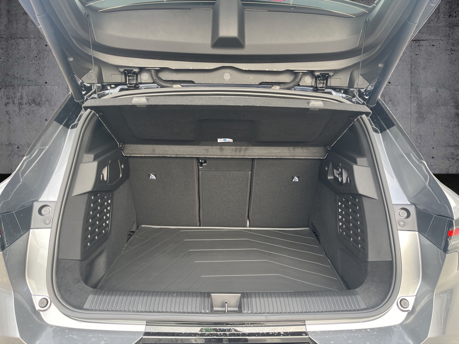 MITSUBISHI Eclipse Cross BEV 87kWh Instyle-image-14