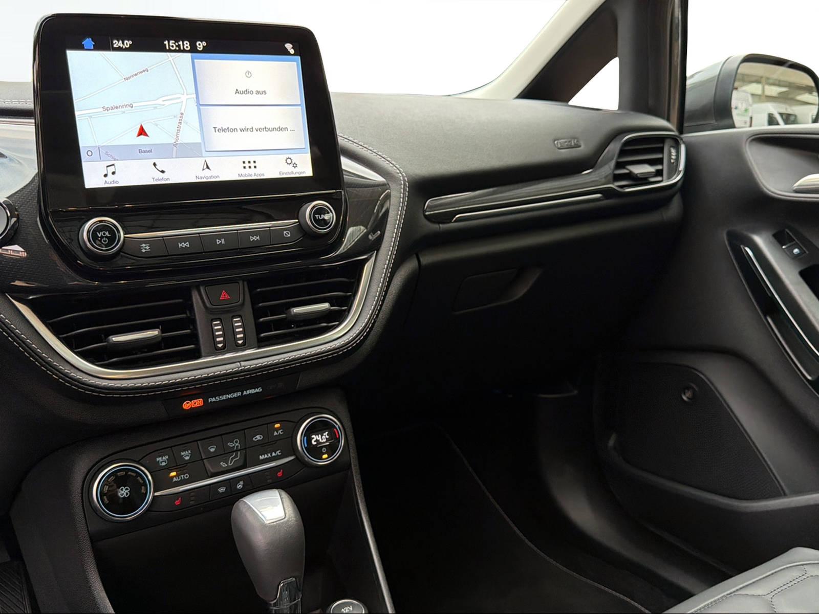 FORD Fiesta 1.0 EcoB Vignale-image-12