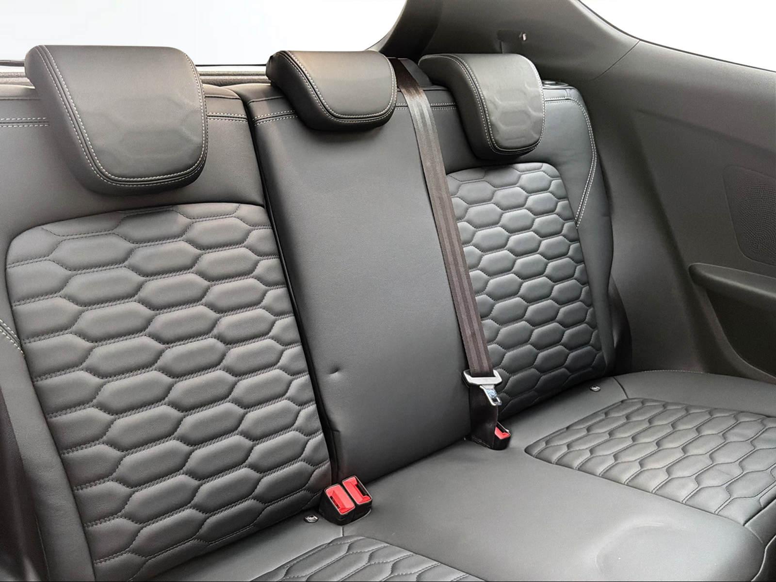 FORD Fiesta 1.0 EcoB Vignale-image-14