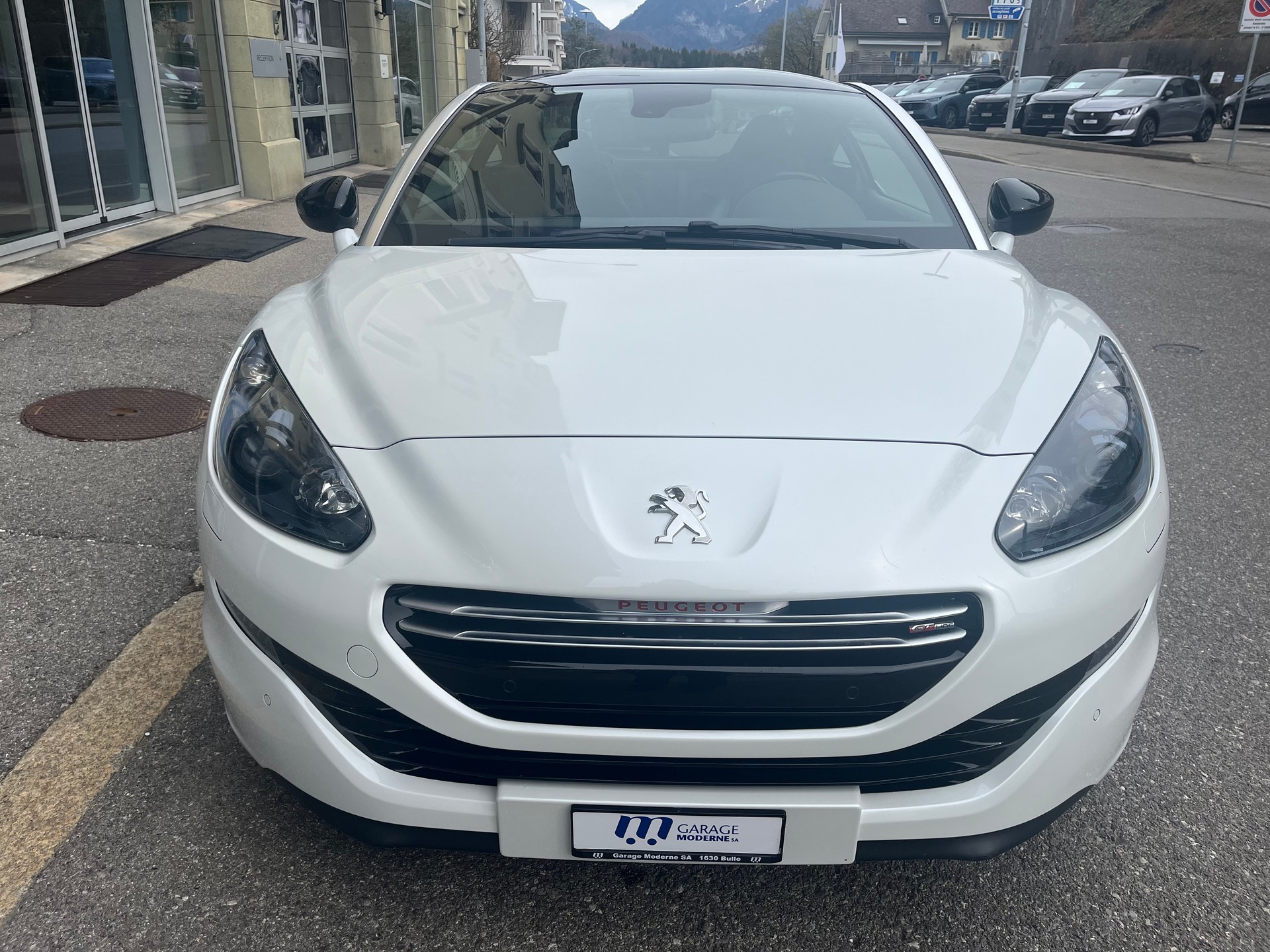 PEUGEOT RCZ 1.6 200 Turbo GT Line 6 vi-showroom-element-2