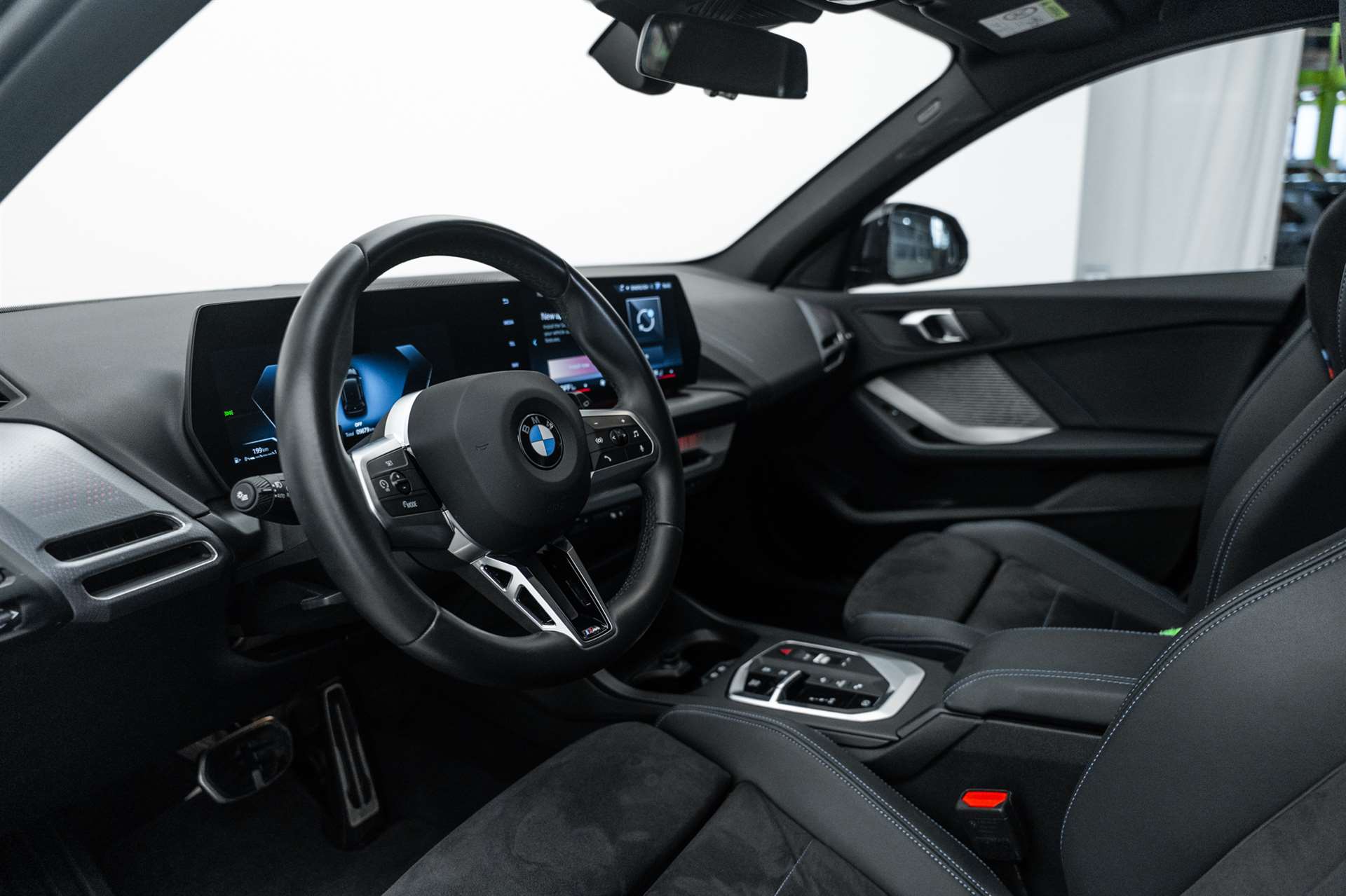 BMW 118d M-Sport Pro Steptronic-Automat-image-7