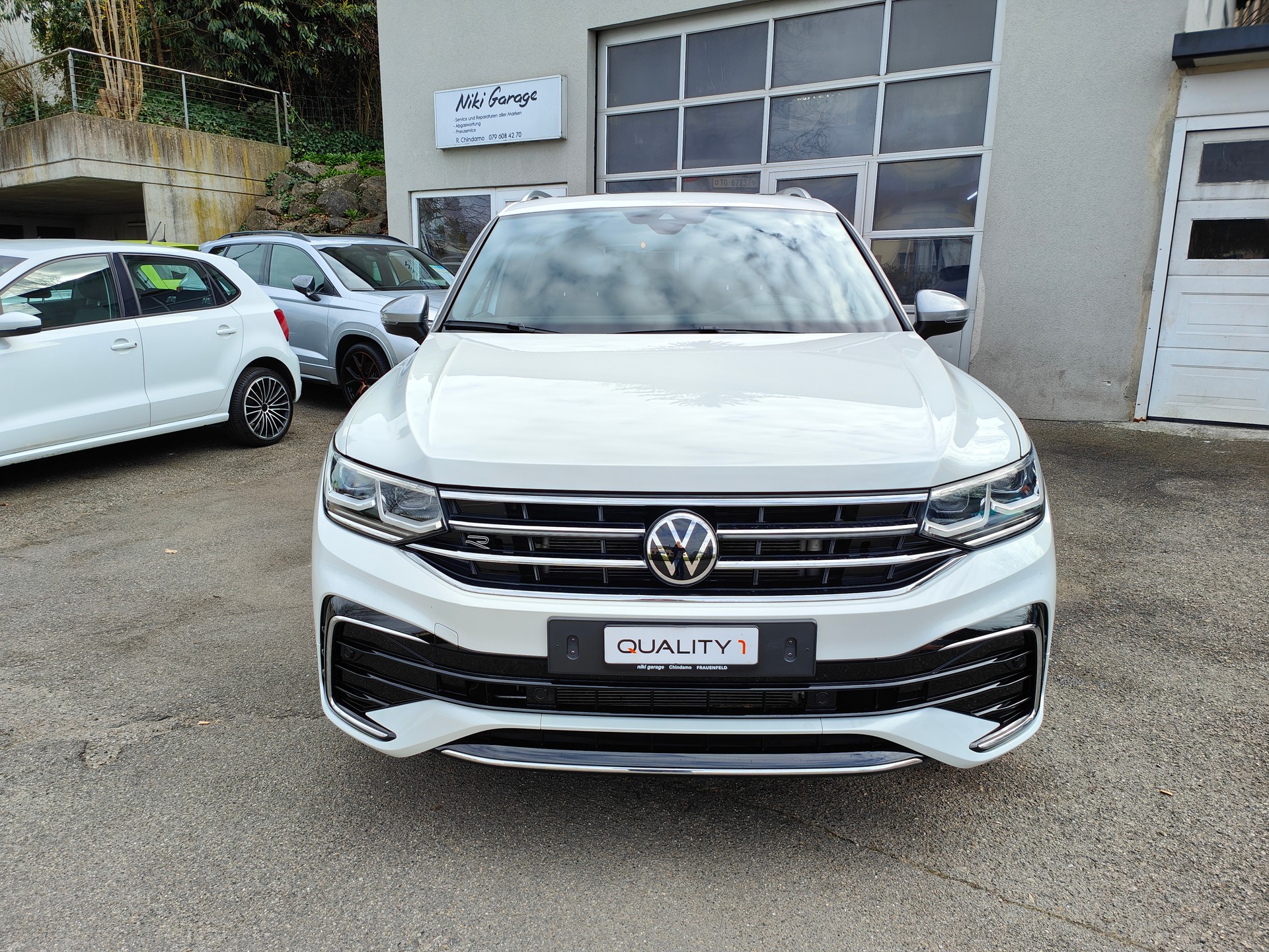 VW Tiguan Allspace 2.0 TDI SCR R-Line 4Motion DSG-showroom-element-1