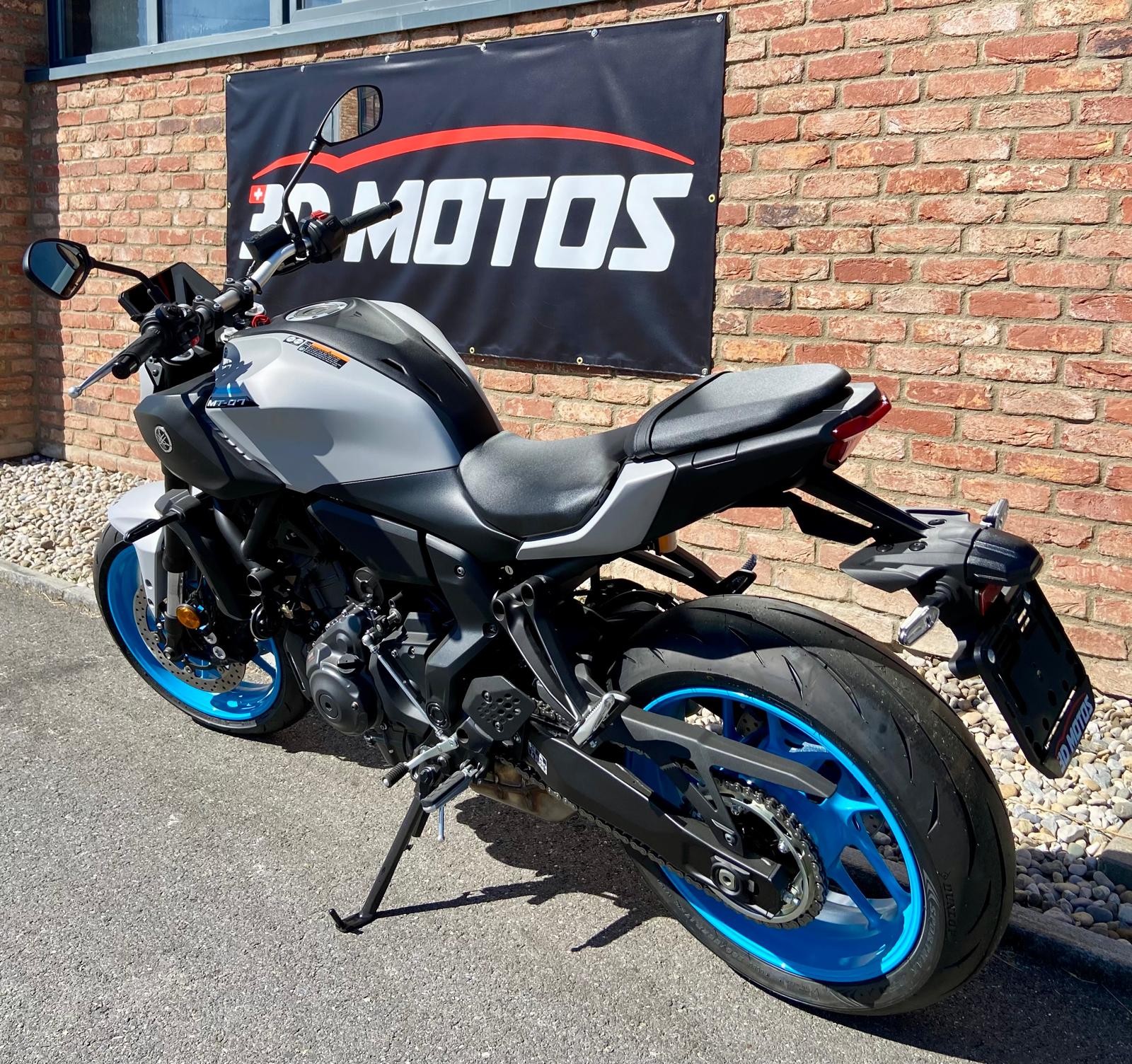 YAMAHA MT-07-image-4