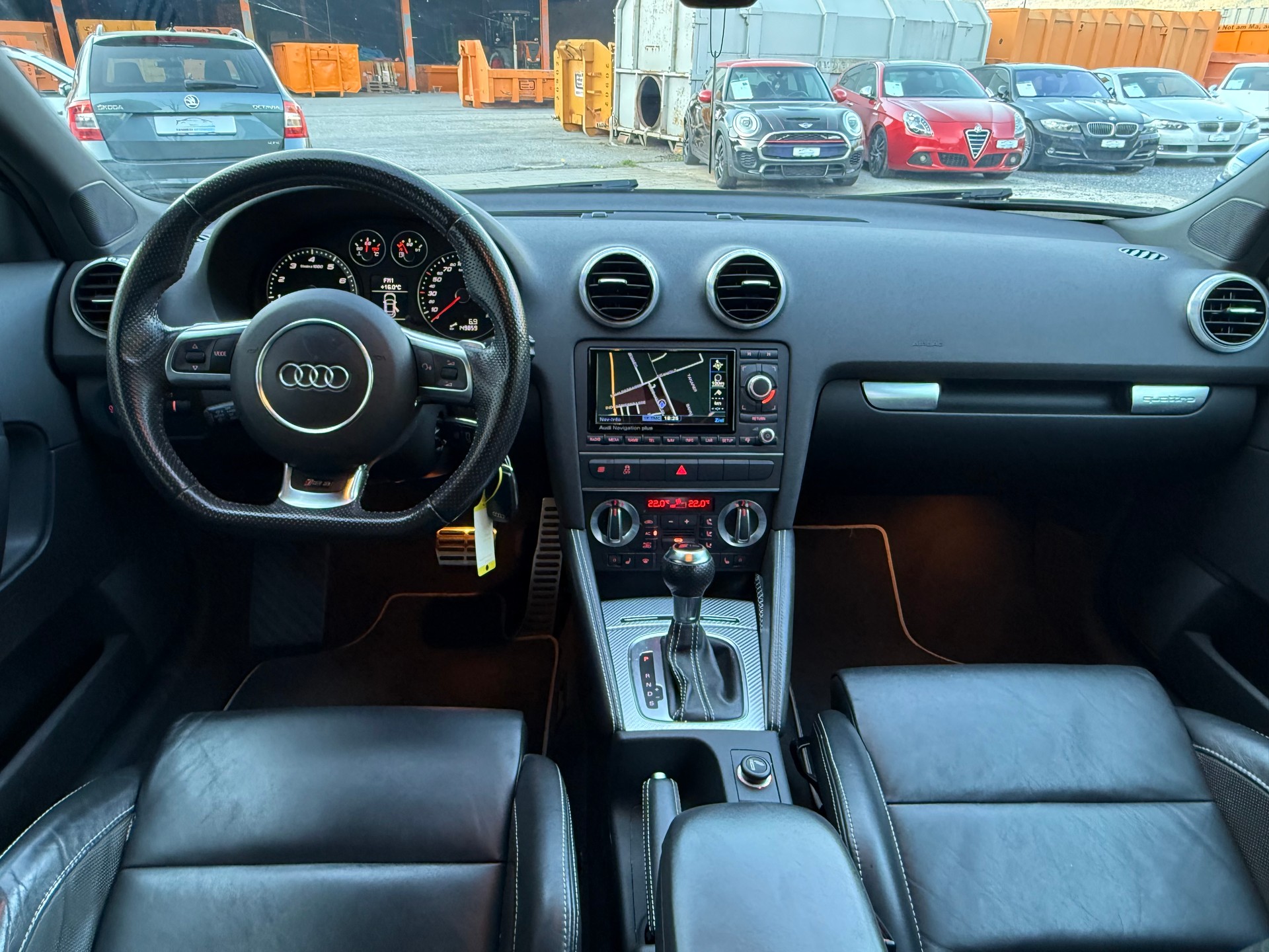 AUDI RS3 2.5 TFSI Quattro S-tronic-image-10