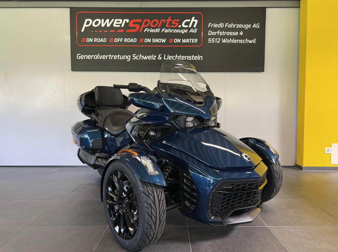 CAN-AM Spyder F3 LTD-image-0
