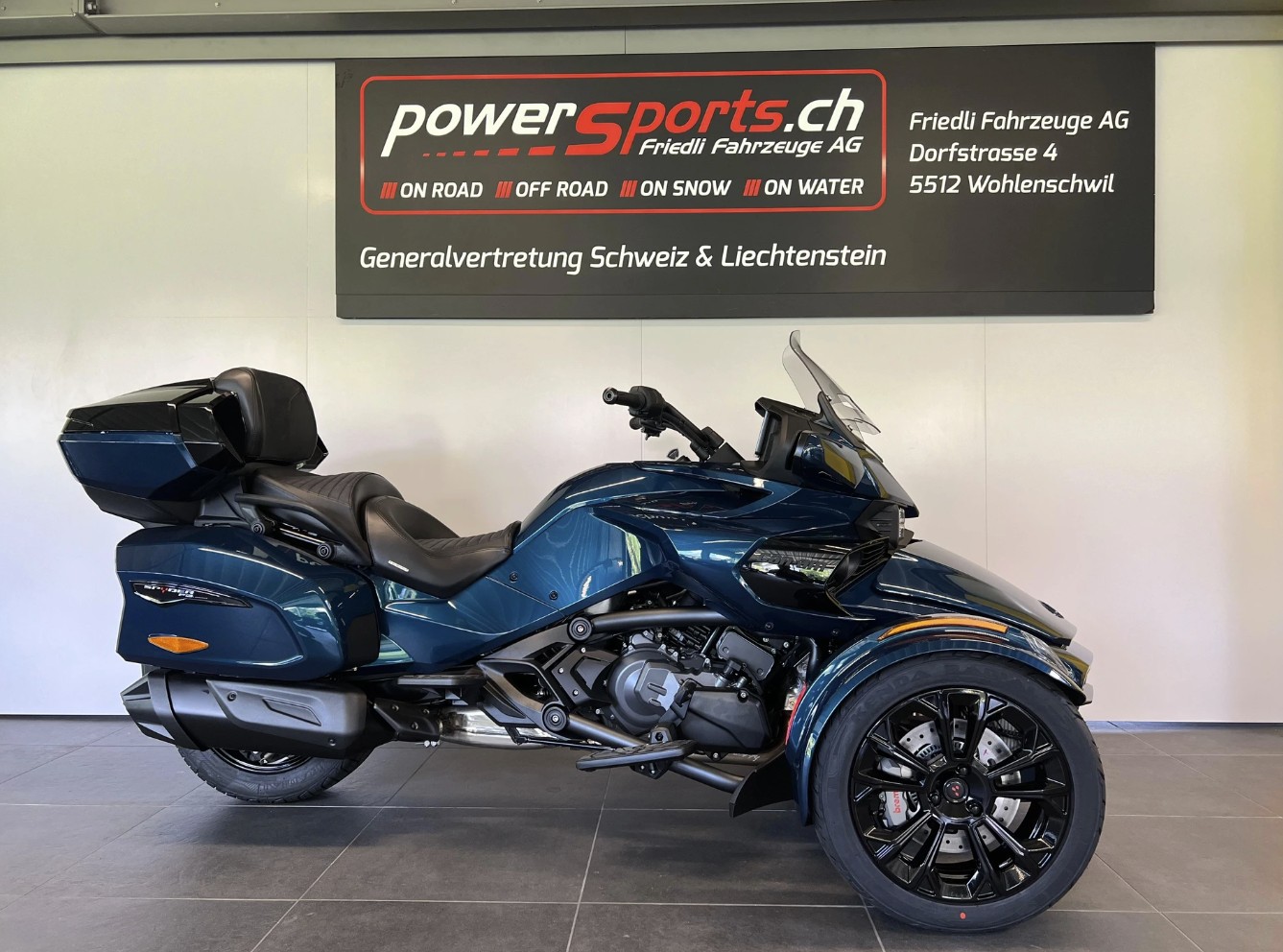 CAN-AM Spyder F3 LTD-image-4