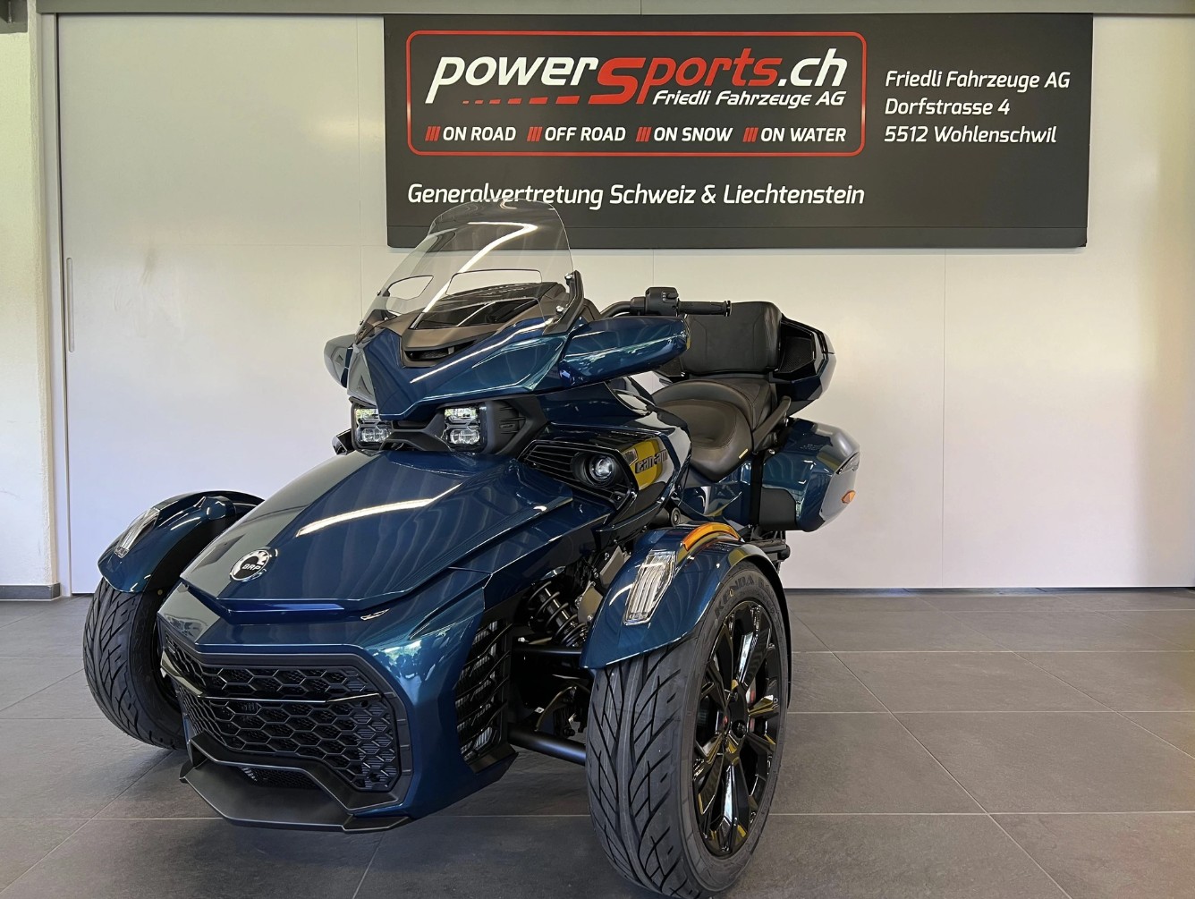 CAN-AM Spyder F3 LTD-image-2
