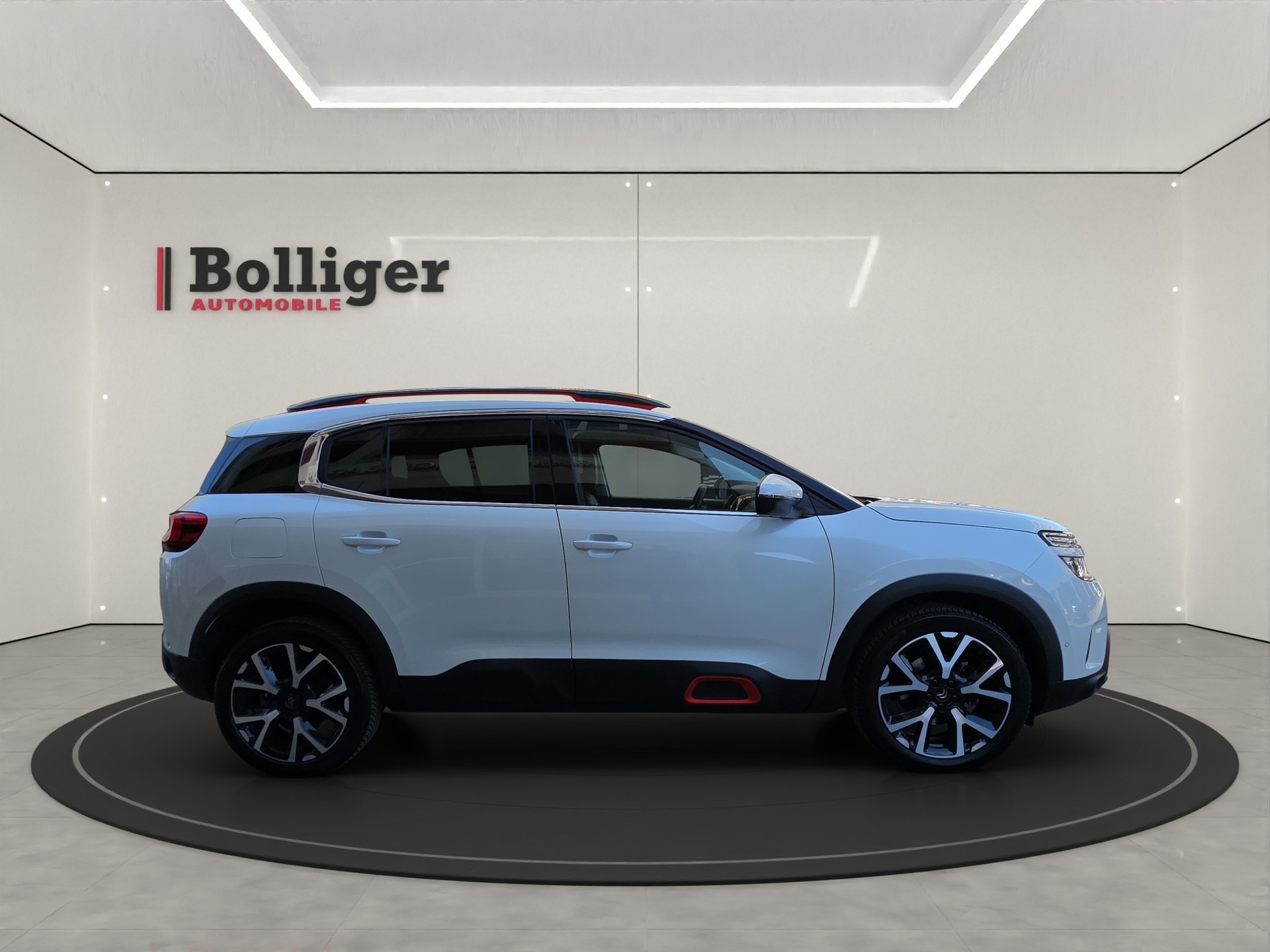 CITROEN C5 Aircross 1.6i PureTech Shine EAT8-image-3