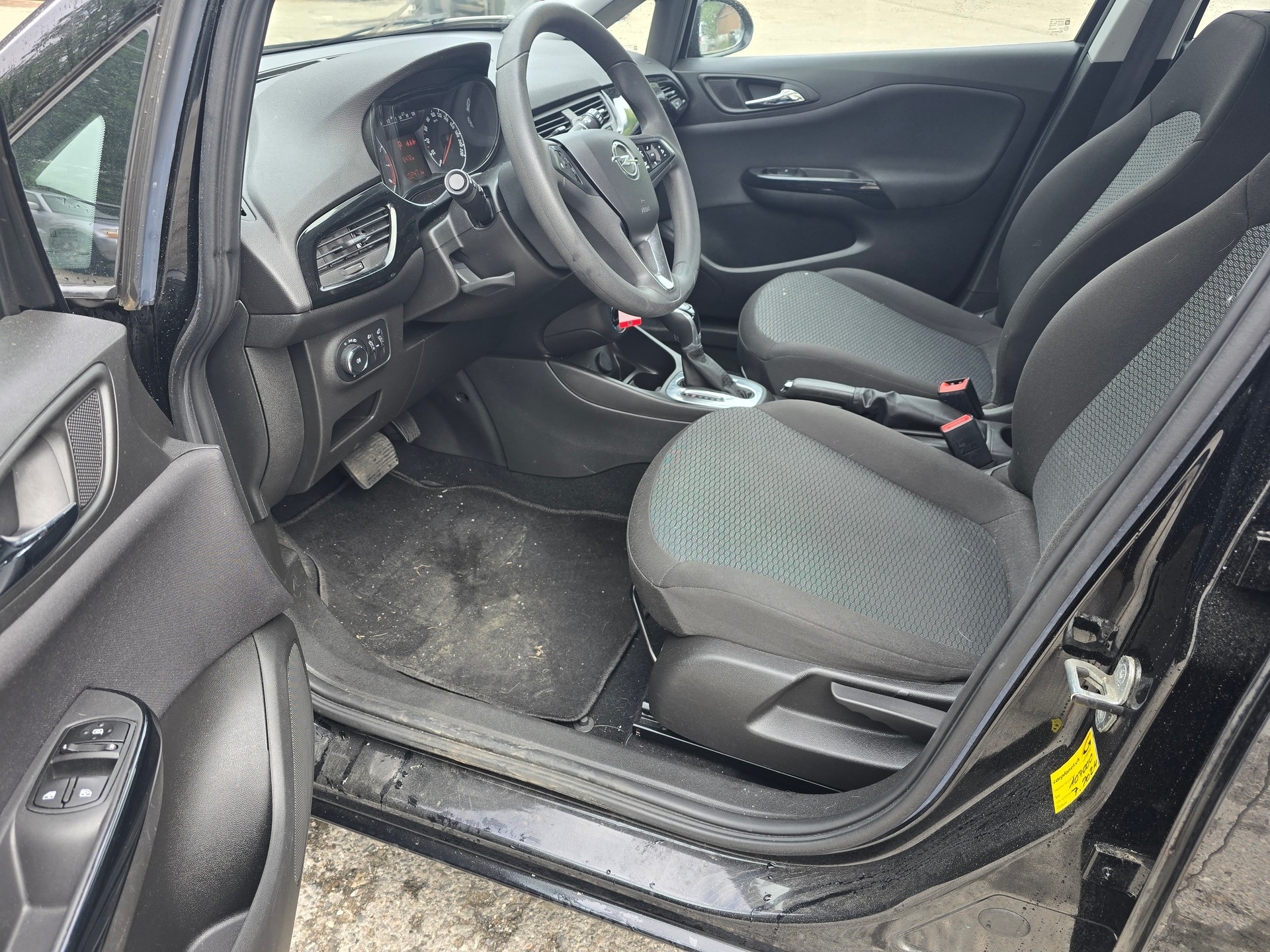 OPEL Corsa 1.4 TP Active Automatic-image-10