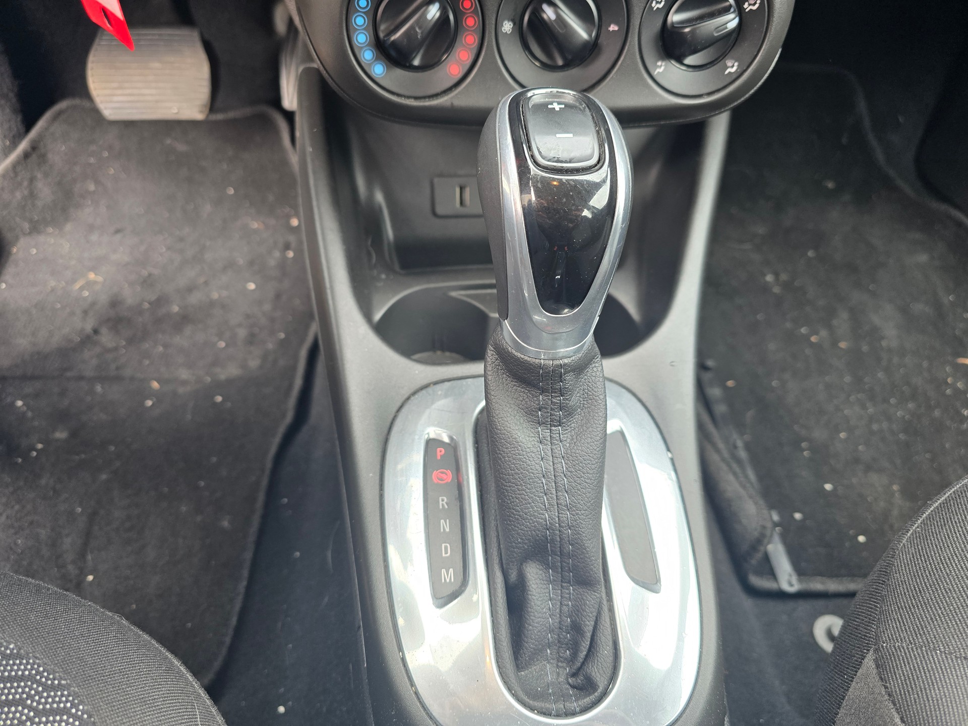 OPEL Corsa 1.4 TP Active Automatic-image-12