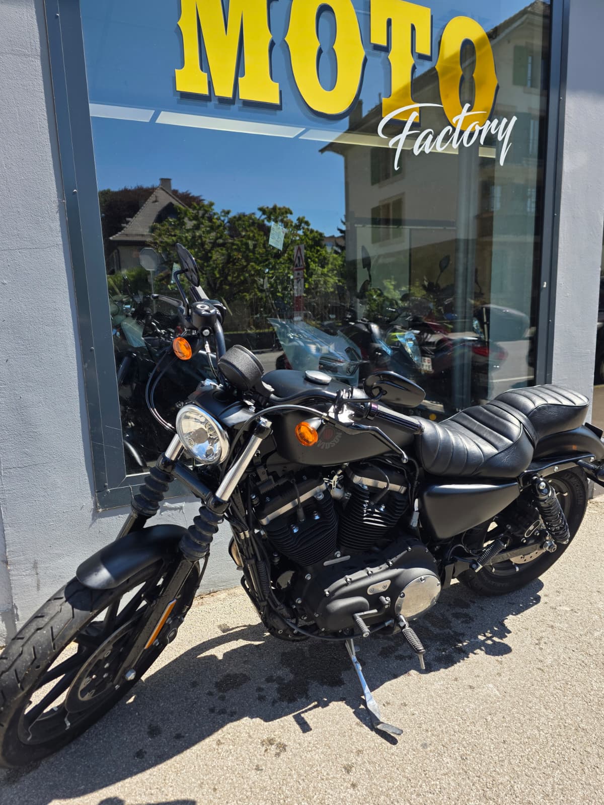 HARLEY-DAVIDSON XL883N-image-8