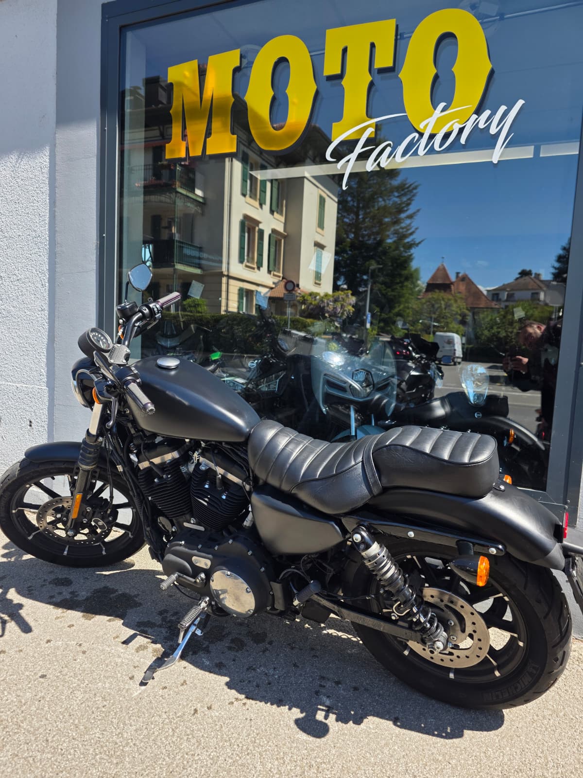 HARLEY-DAVIDSON XL883N-image-7