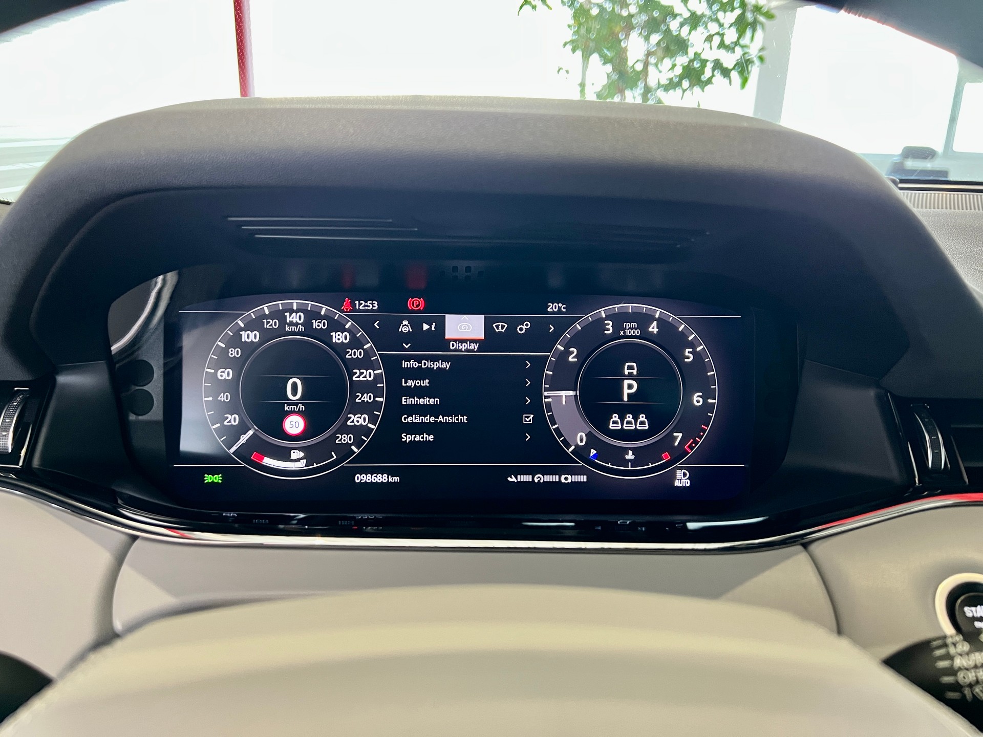 LAND ROVER Range Rover Evoque R-Dynamic P 300 HSE AT9-image-22