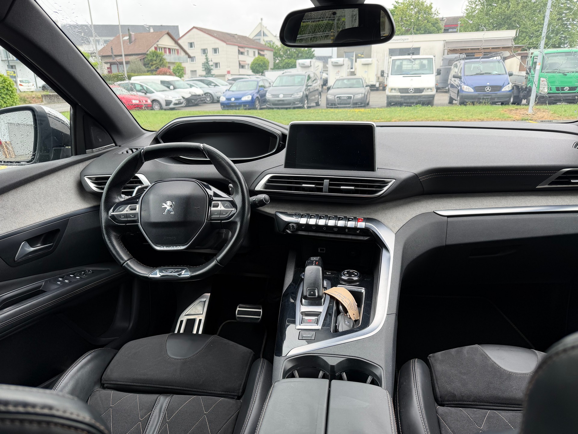 PEUGEOT 3008 2.0 BlueHDi GT EAT-image-6