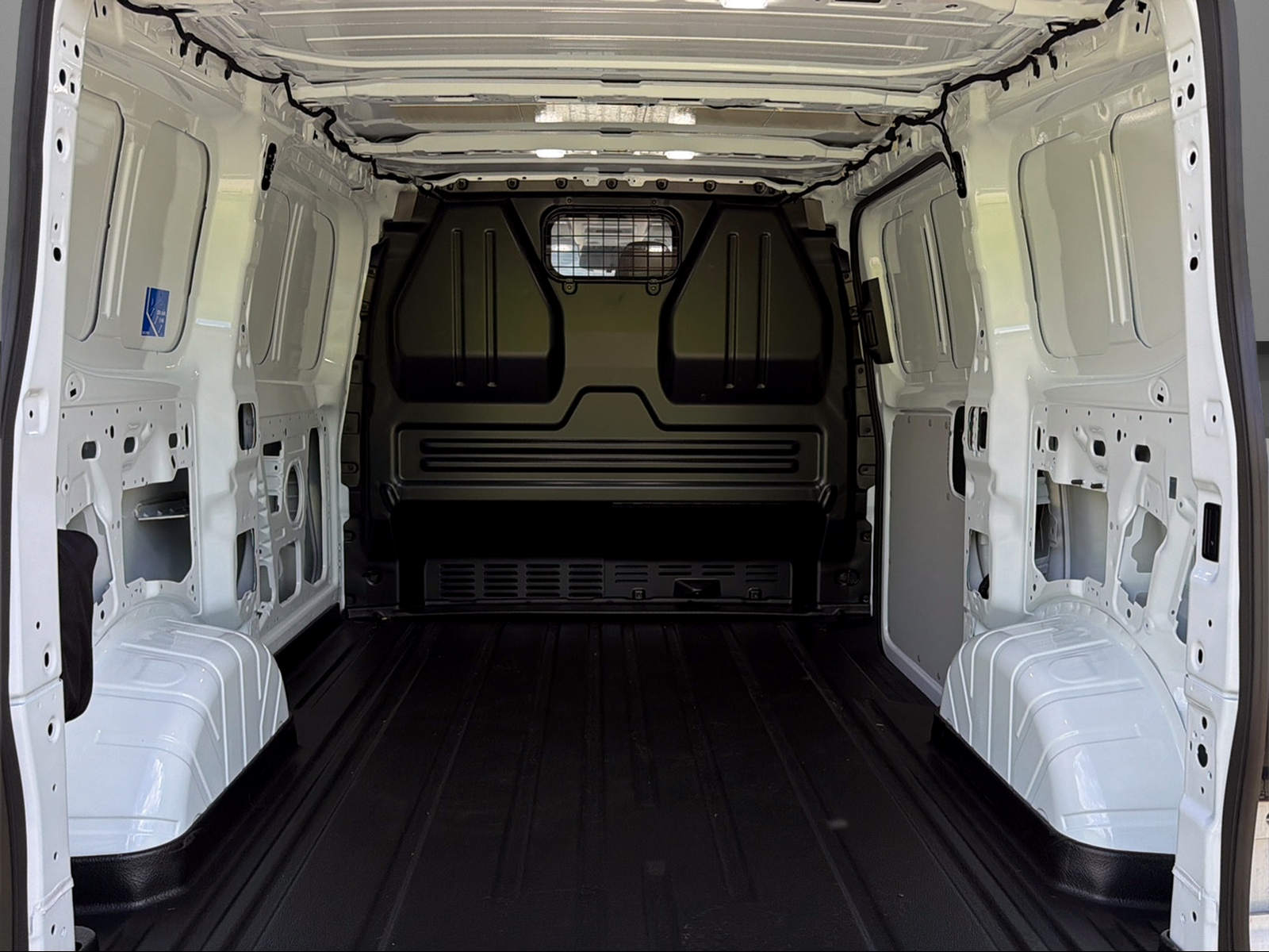 FORD Transit Custom Van 320 L1H1 65kWh Trend-image-6
