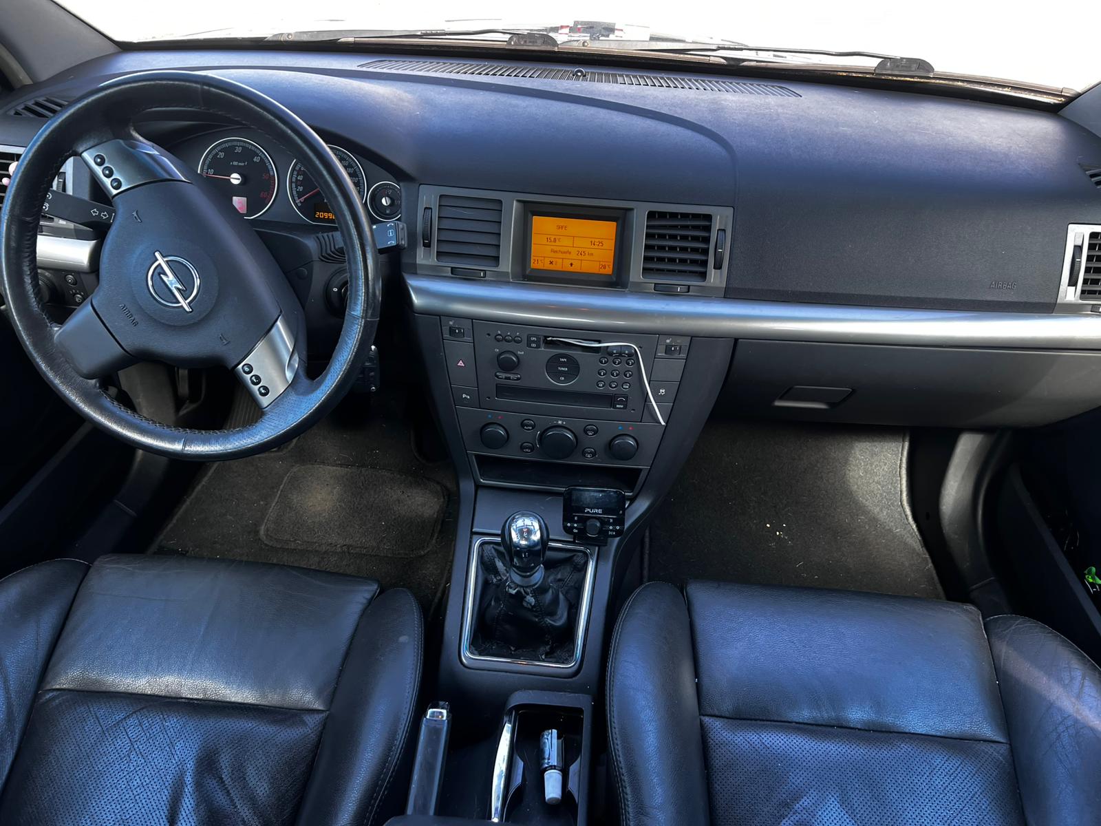 OPEL Vectra 2.2 DTi Elegance-image-7