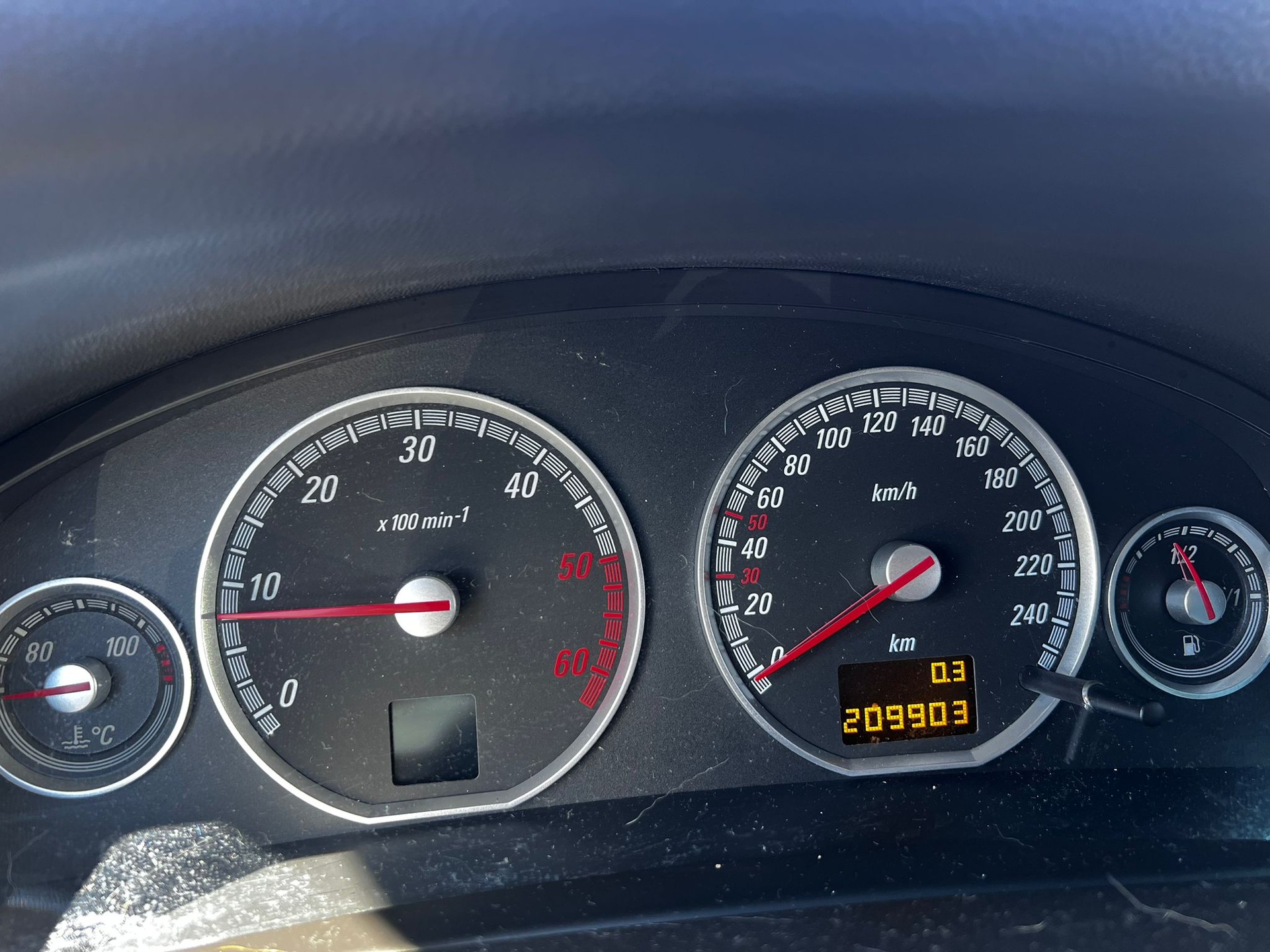 OPEL Vectra 2.2 DTi Elegance-image-11