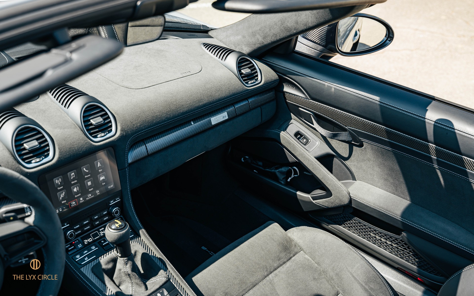 PORSCHE 718 Boxster Spyder RS PDK Weissach-image-13