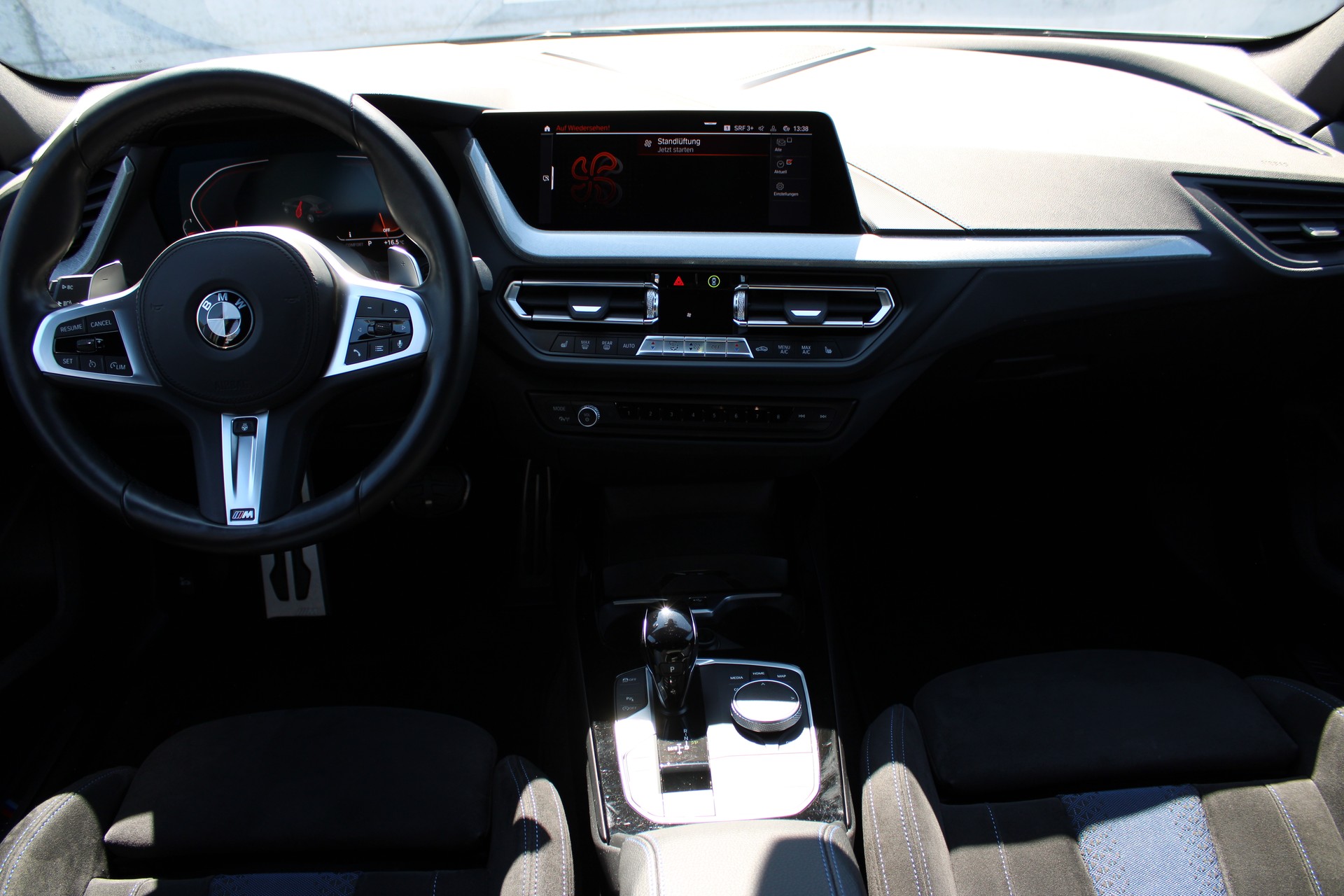 BMW 120d xDrive M Sport-image-10