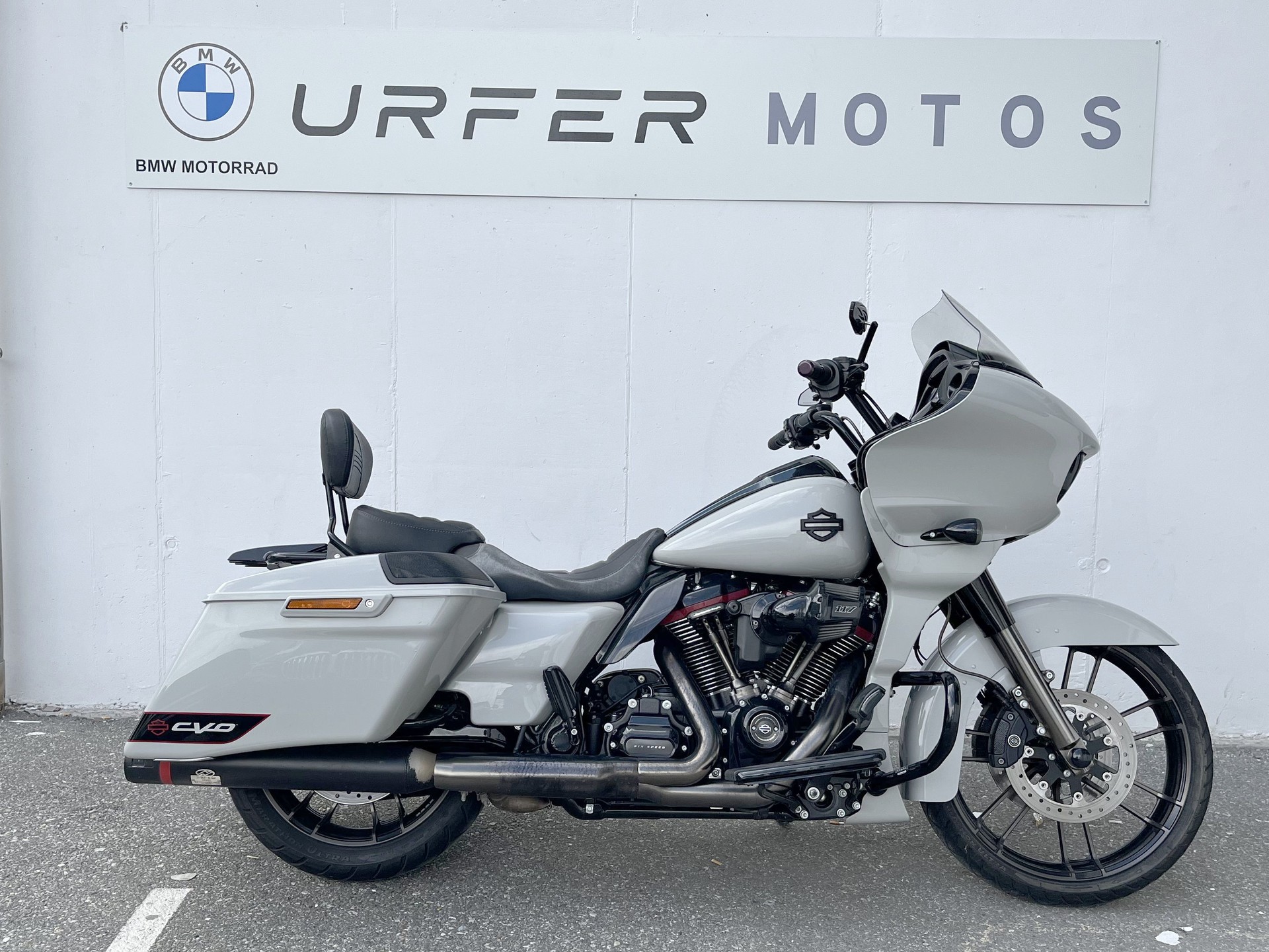 HARLEY-DAVIDSON FLTRXSE Road Glide Special 117 CVO