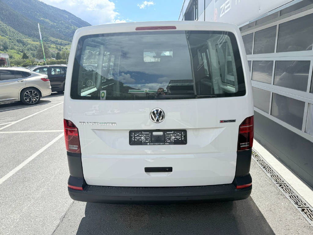 VW T6.1 2.0 TDI 4Motion DSG-showroom-element-3