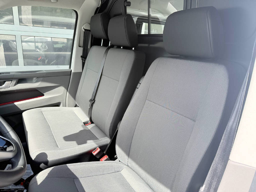 VW T6.1 2.0 TDI 4Motion DSG-image-7