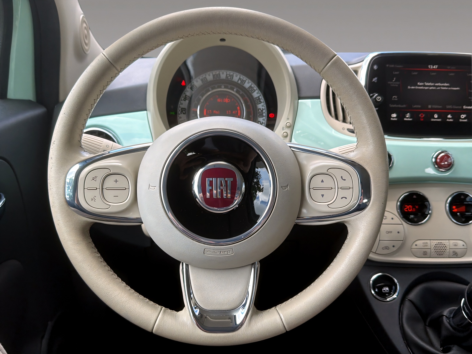 FIAT 500 C 0.9 T TwinAir Lounge-image-8