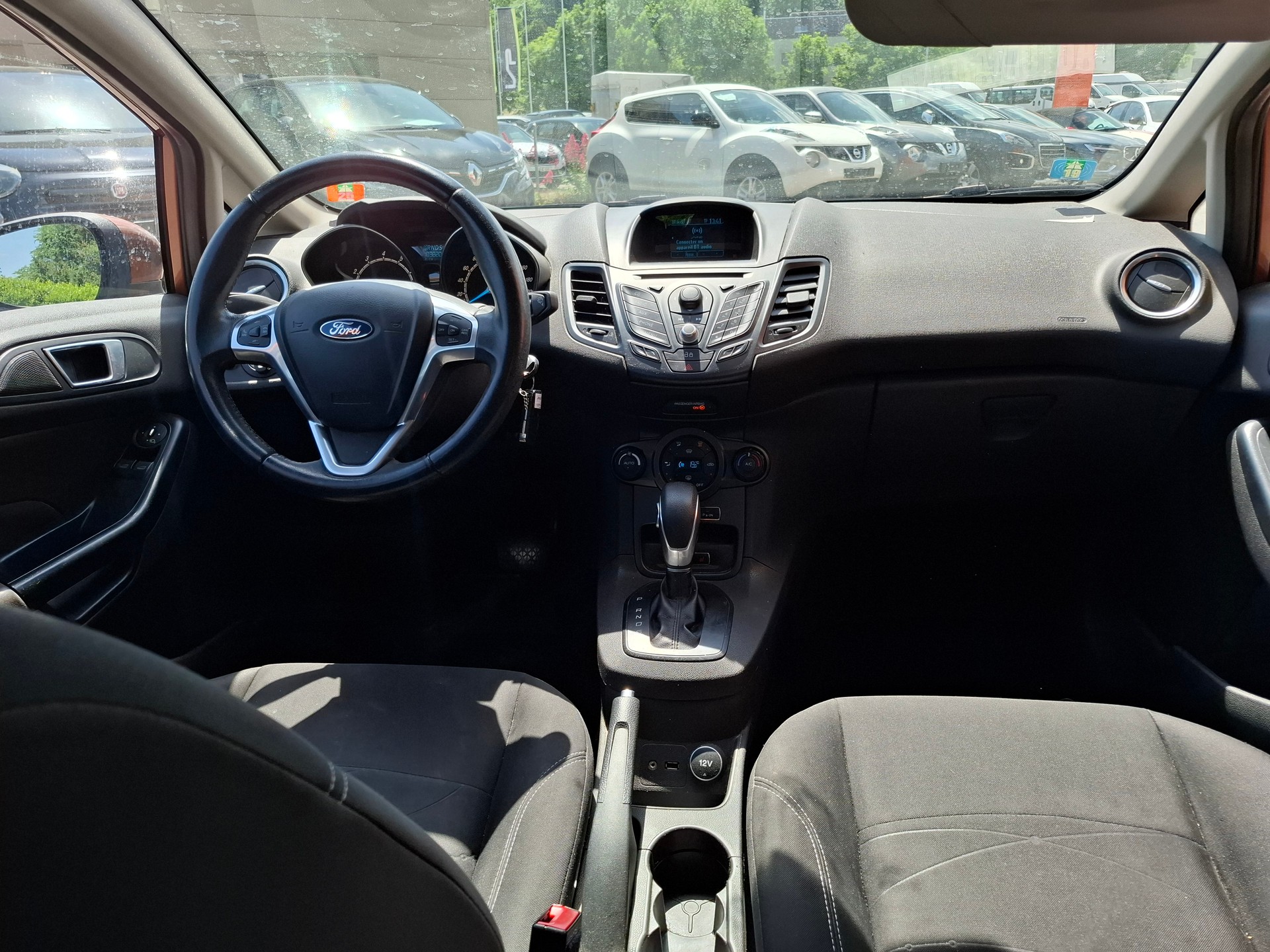 FORD Fiesta 1.0 SCTi Trend PowerShift-image-9