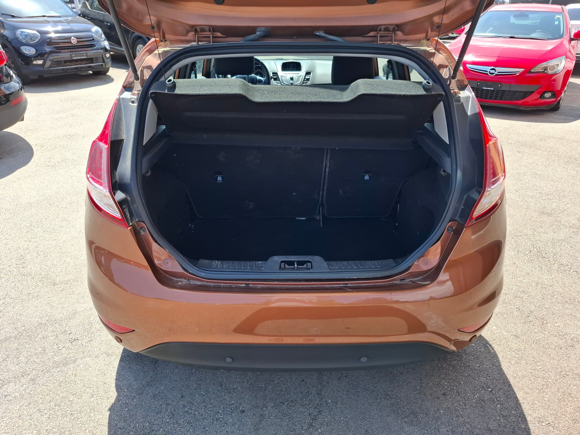 FORD Fiesta 1.0 SCTi Trend PowerShift-image-11